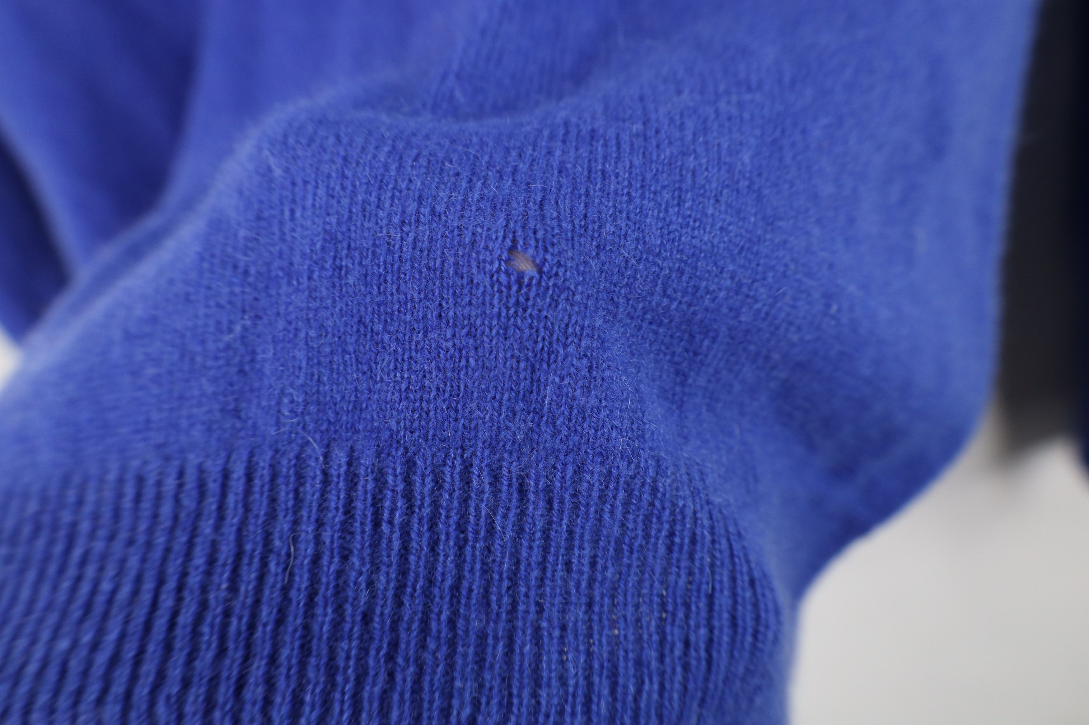 Old Navy Vintage Y2K Old Navy Soft Cashmere Knit Zip Hoodie Sweater Size L / US 10 / IT 46 - 13 Thumbnail