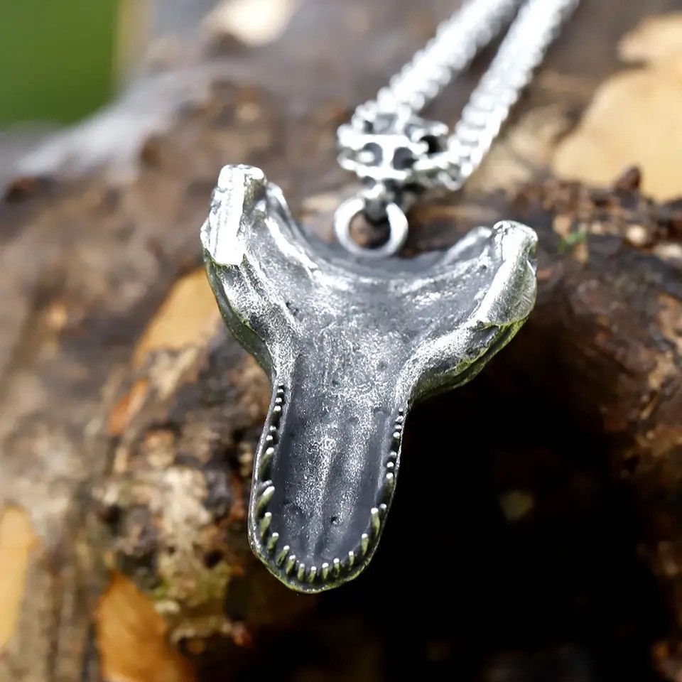 Jewelry Retro Skull Pendant Necklace Size ONE SIZE - 5 Thumbnail
