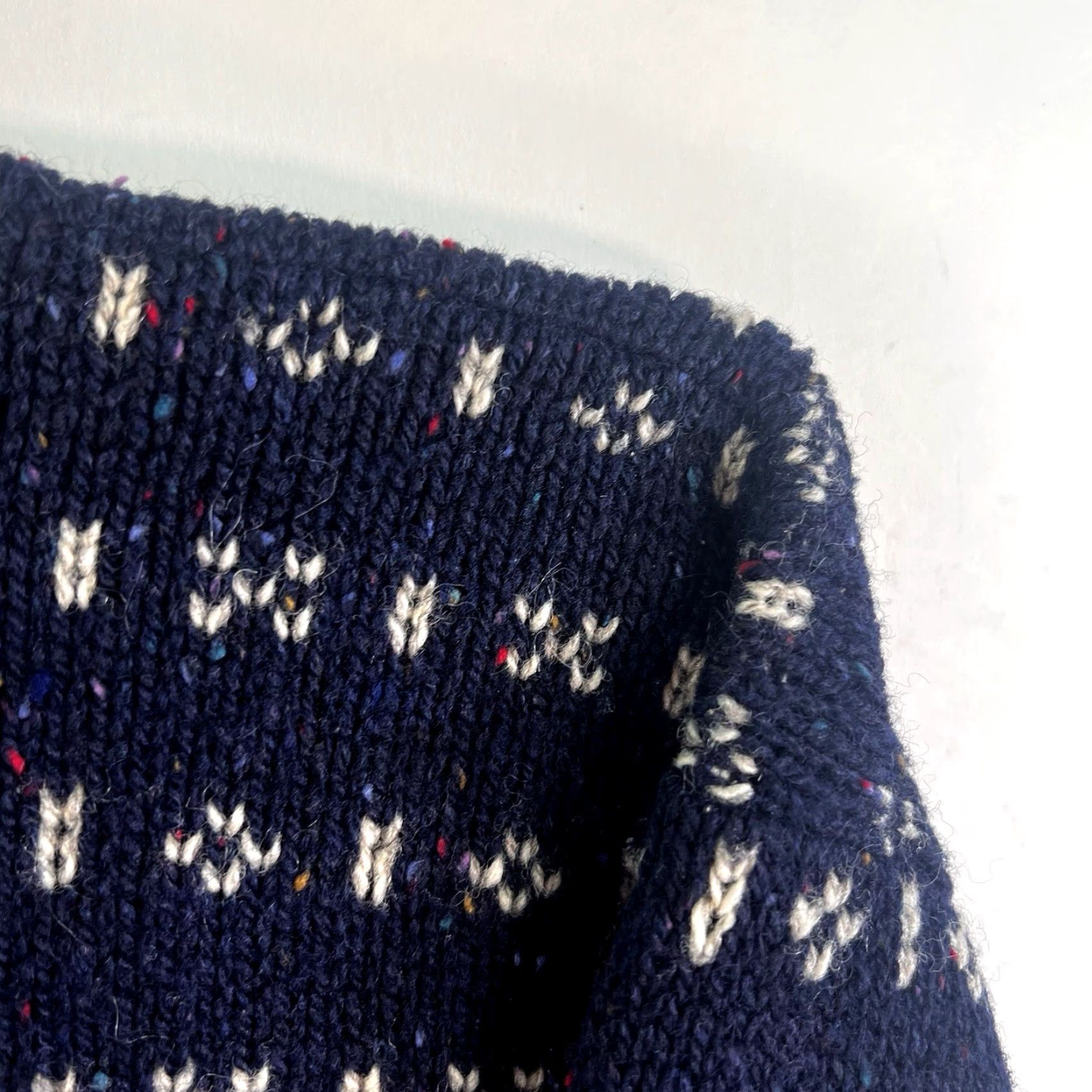 Vintage VINTAGE Alps Wool Blend Sweater Men Size L Blue Fair Isle Knit Pullover All Seasons Winter Winterwear Men Size US L / EU 52-54 / 3 - 2 Thumbnail