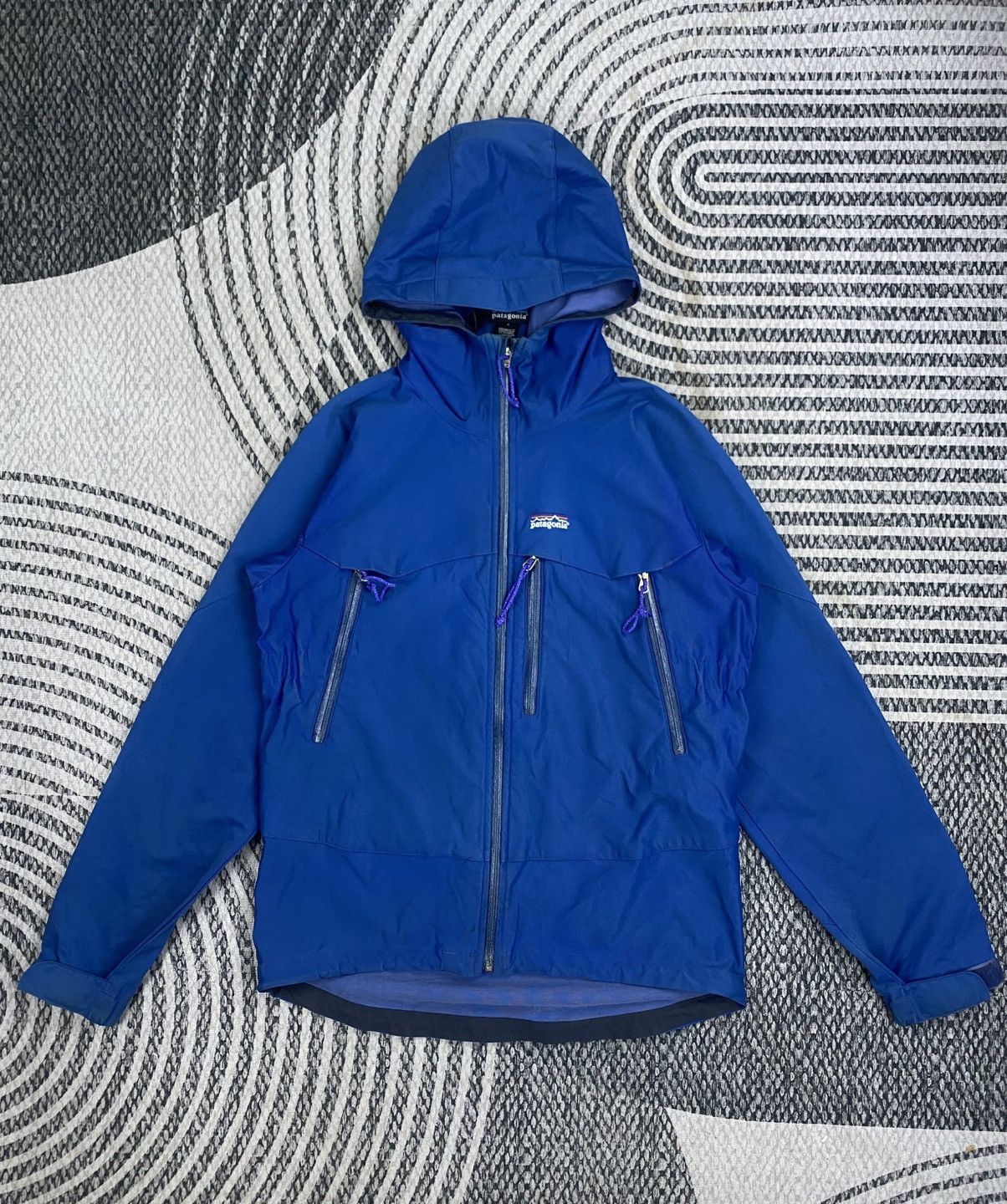 Patagonia Vintage Patagonia Regulator Dimension Hooded Fullzip Jacket Size US S / EU 44-46 / 1 - 1 Thumbnail