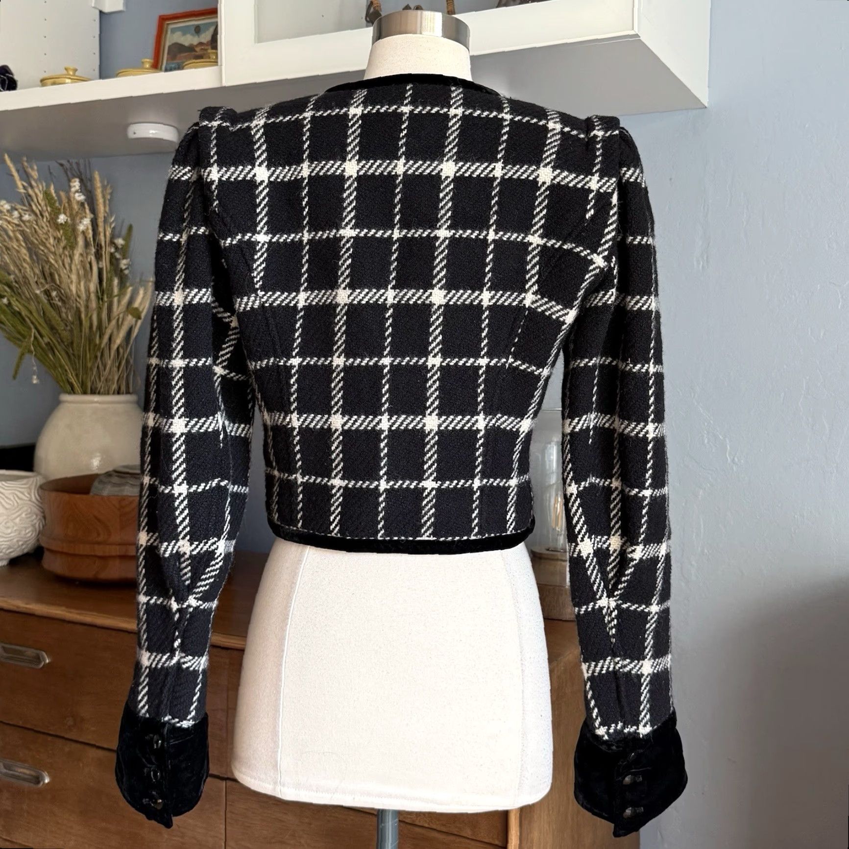 Vintage VINTAGE Emanuel Ungaro Parallele Paris Tweed Jacket Black White Check 80s Size 8 Wool Velvet Trim Womens/Mens Size S / US 4 / IT 40 - 4 Thumbnail