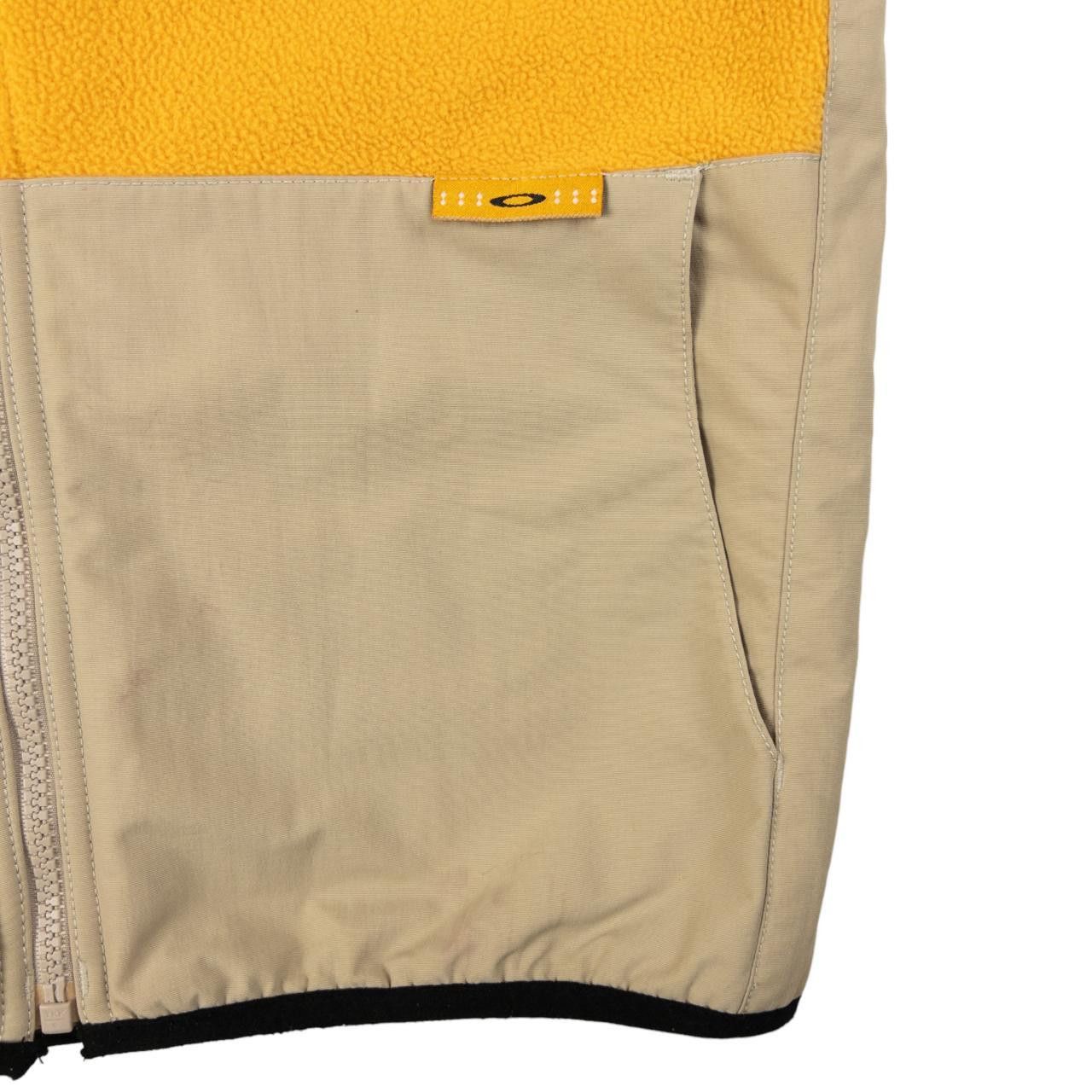 Oakley Vintage Oakley Zip Up Fleece Gilet Size S Size US S / EU 44-46 / 1 - 5 Thumbnail