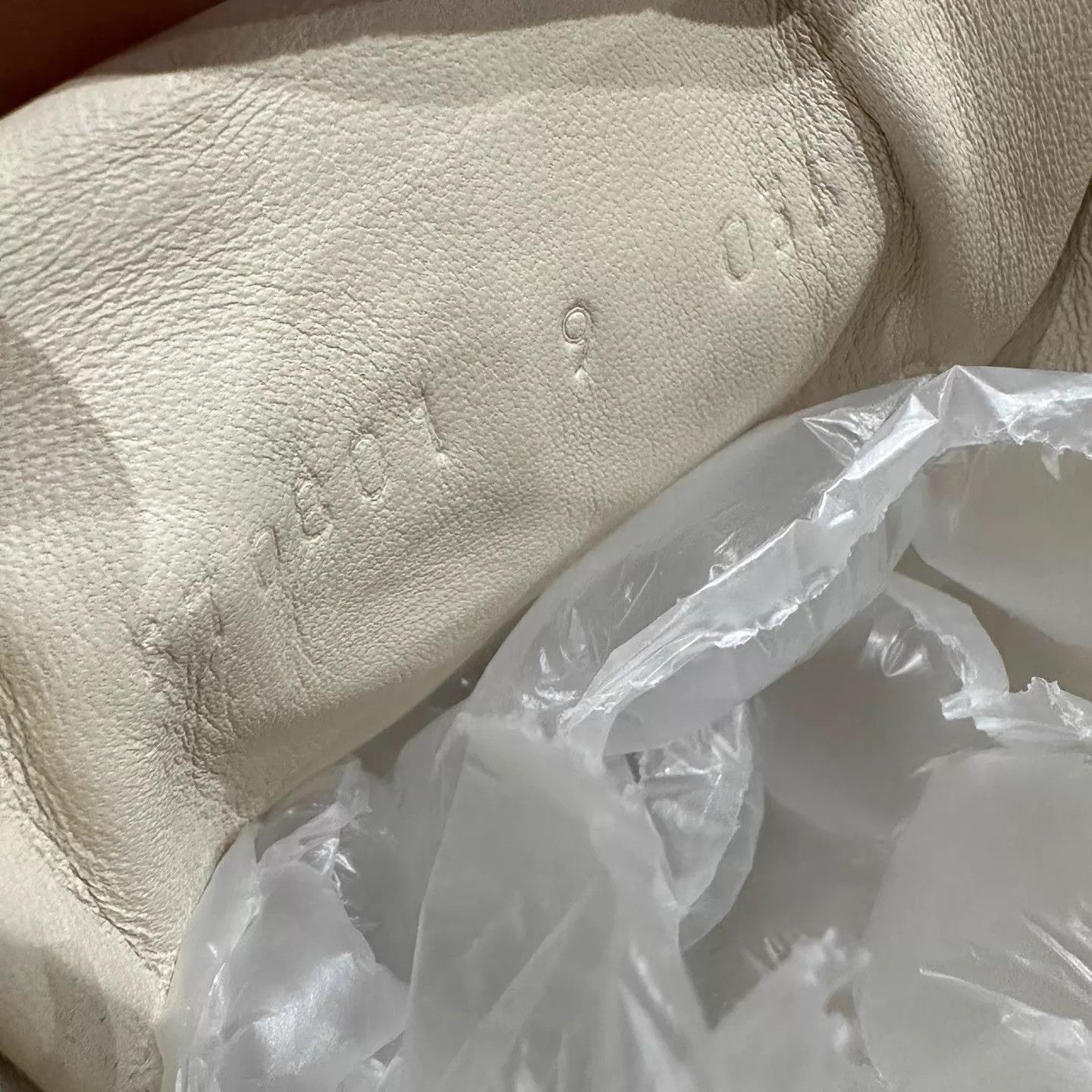 Gucci Gucci G74 Web Bee Trainer 43 New Unused Size US 10 / EU 43 - 7 Thumbnail