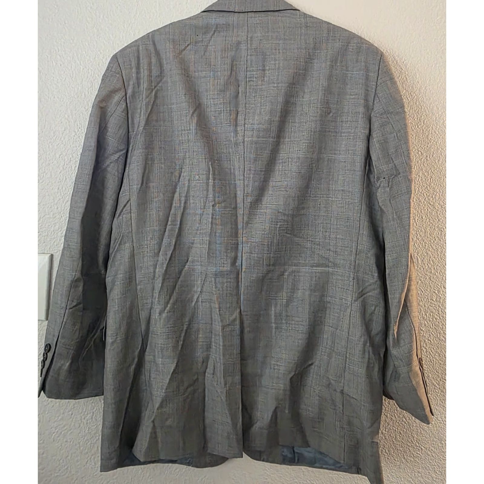 Jos. A. Bank Jos A Bank Signature Gold 2 Piece Suit Men's 42R 33W Gray Wool Plaid Windowpane Suit Size 42R - 4 Thumbnail