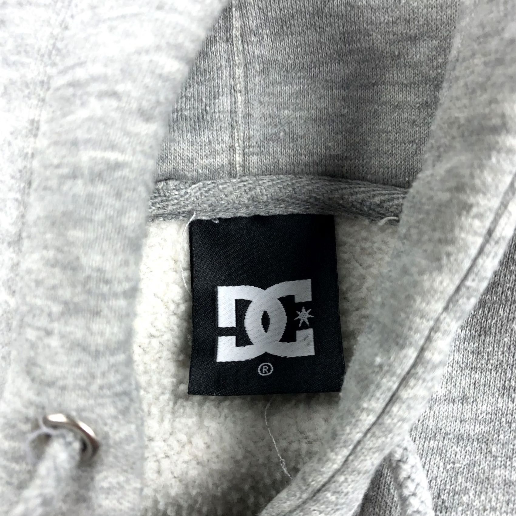 Vintage VINTAGE DC Shoes Hoodie Men XL Gray Logo Graphic Sweatshirt Skate PullOver Pullover Fleece Knit Pocket Hooded Size US XL / EU 56 / 4 - 5 Thumbnail