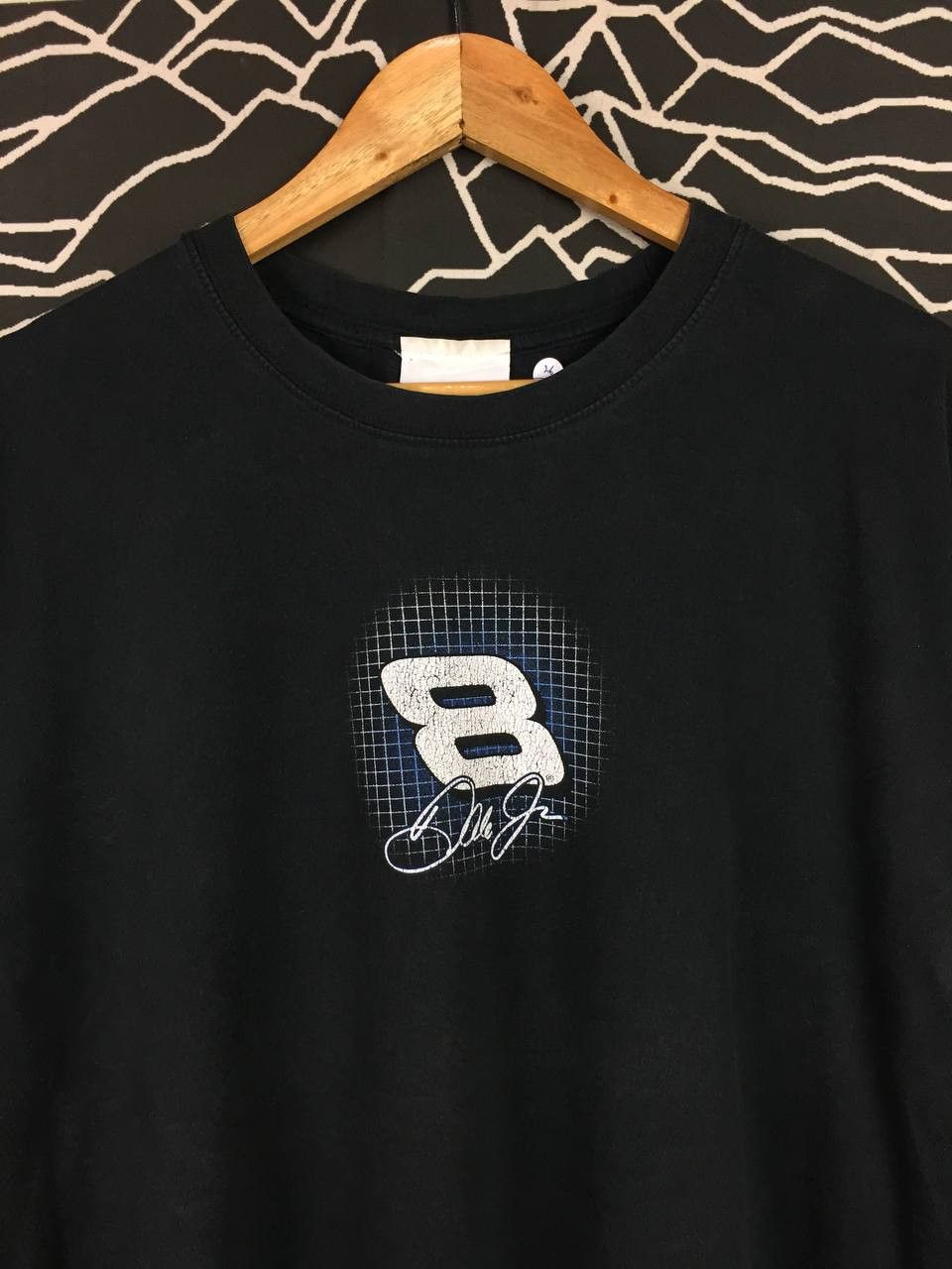 NASCAR Vtg Dale Earnhardt Jr. Budweiser Nascar Tee Size US XL / EU 56 / 4 - 6 Thumbnail
