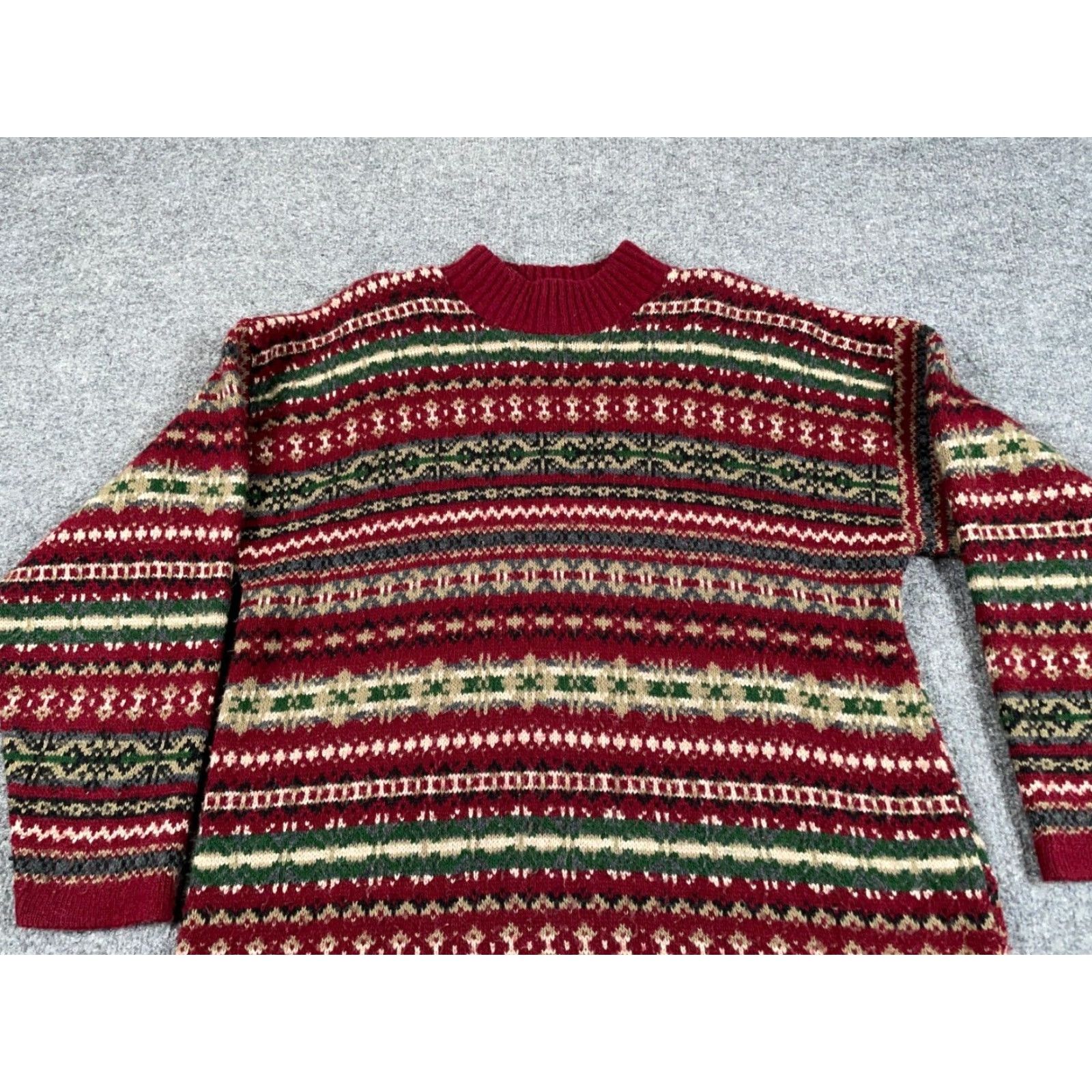 Vintage VINTAGE Women's Small Red Fair Isle Pattern Mock Neck Sweater Chunky Knit Pullover Fall Winter Geometric US Size S / US 4 / IT 40 - 8 Thumbnail