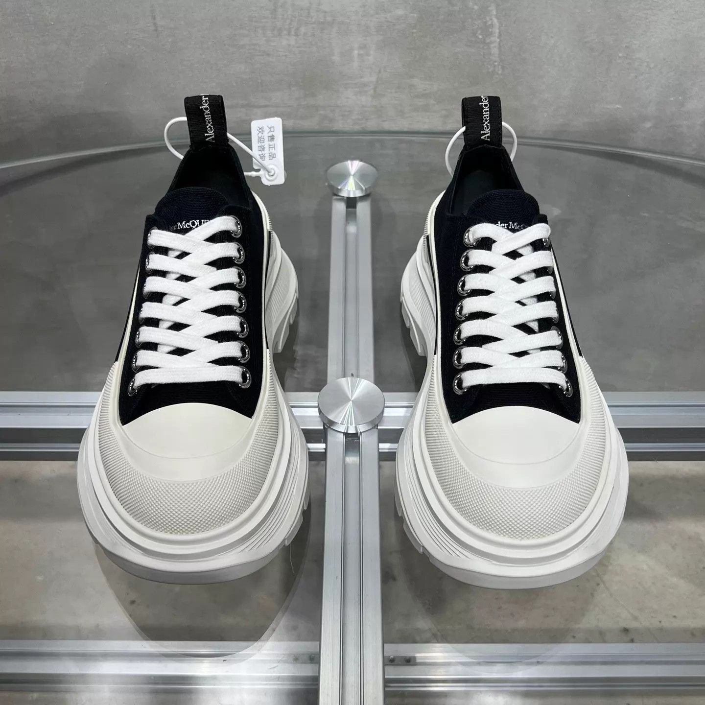 Alexander McQueen Alexander McQueen Black Platform Shoes Size 35 YH25867 Size US 4.5 / IT 34.5 - 1 Thumbnail