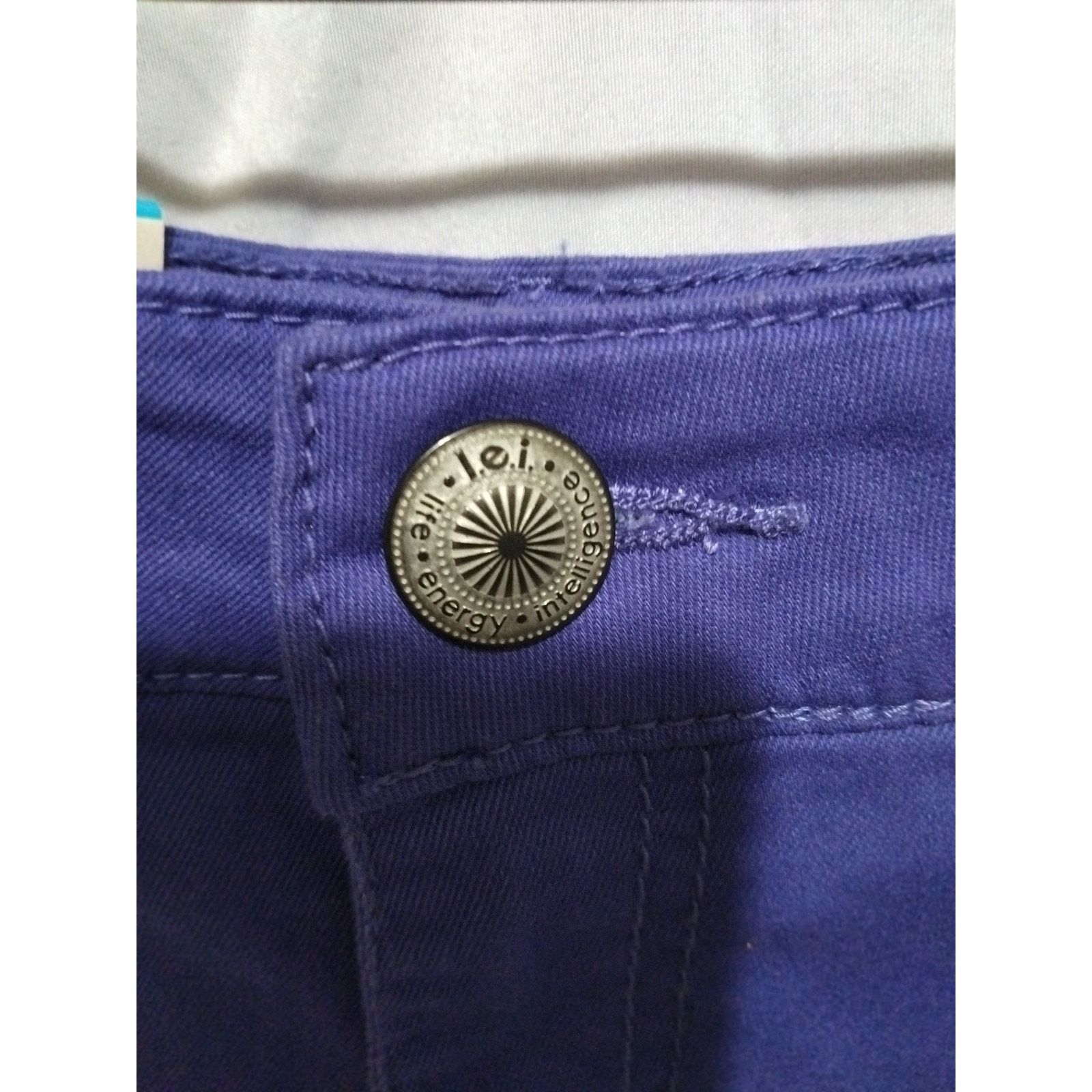 Other NWT LEI Jean Shorts Womens Junior 9 Purple Ashley Low Rise Size 32" / US 10 / IT 46 - 3 Thumbnail