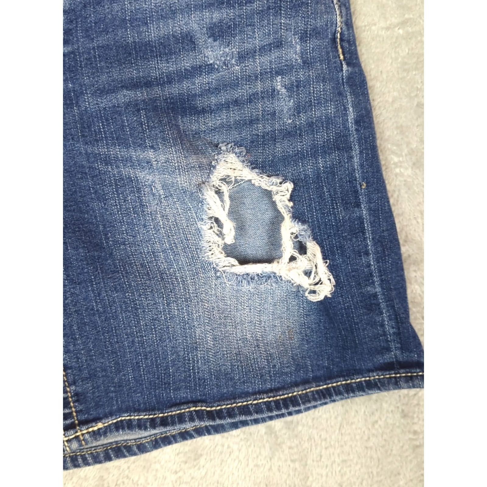 Vintage VINTAGE Daytrip Virgo Womens Jeans Shorts Blue Distressed Mid-Rise Denim 30 Regular Stretch Size 30" / US 8 / IT 44 - 2 Thumbnail