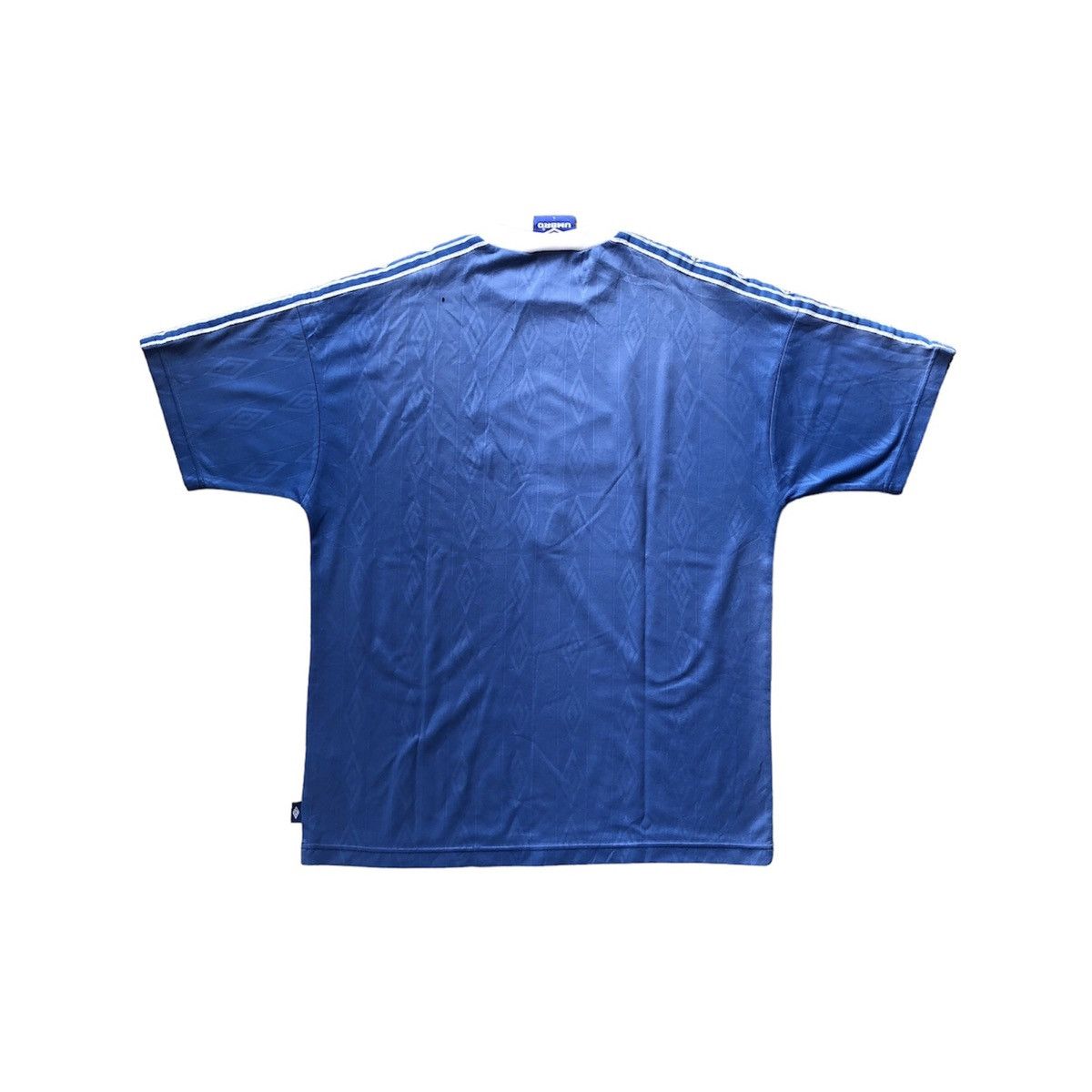 David Beckham × Umbro × Vintage Vintage England three lions jersey by Umbro center logo Size US L / EU 52-54 / 3 - 10 Thumbnail