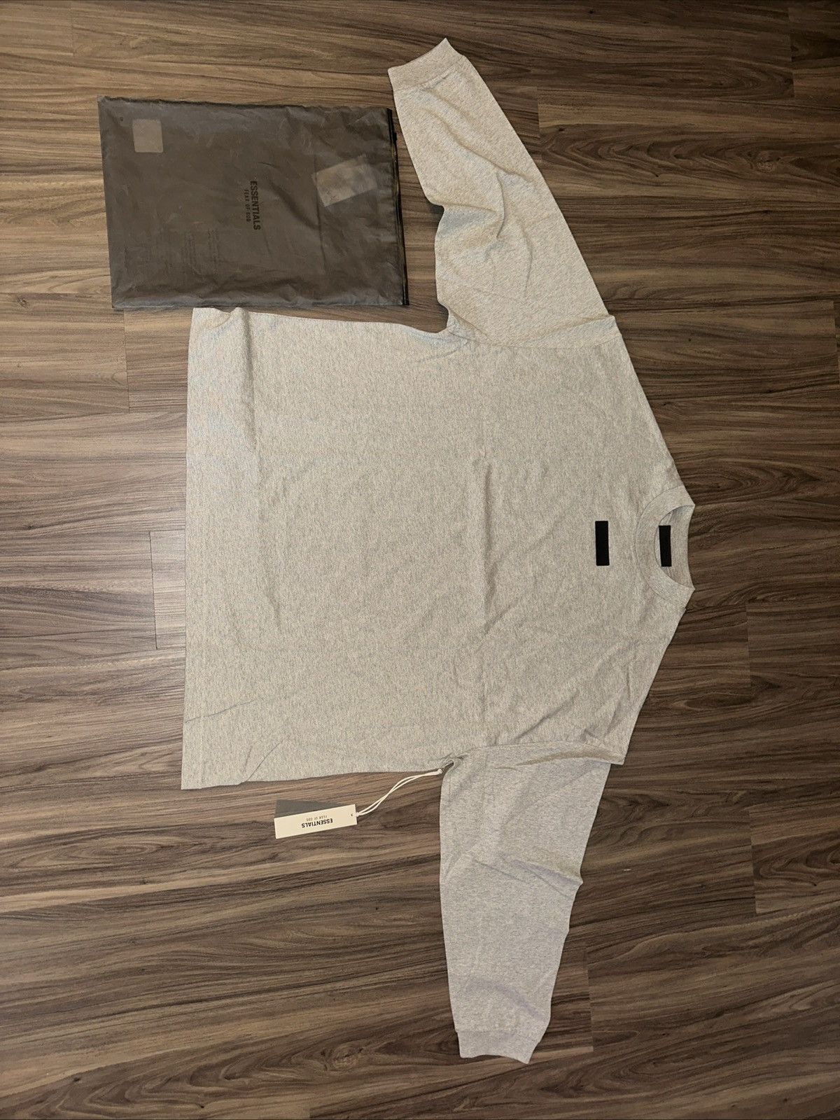 Fear of God Fear of God Essentials Dark Heather Grey Long Sleeve - L Size US L / EU 52-54 / 3 - 1 Thumbnail