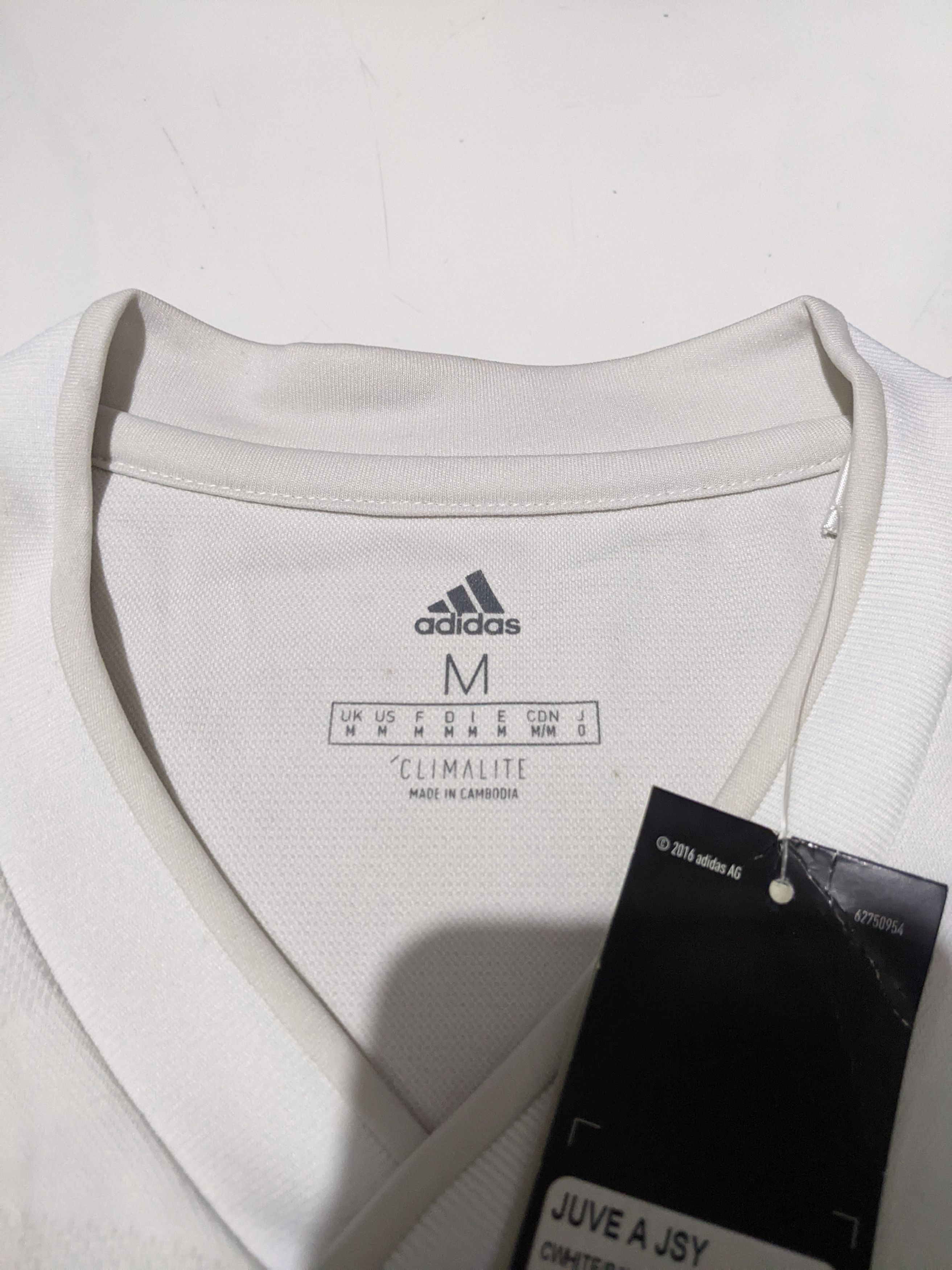 Adidas 2019-2020 Juventus Shanghai Edition Away Jersey Ronaldo 7 Size US M / EU 48-50 / 2 - 5 Thumbnail