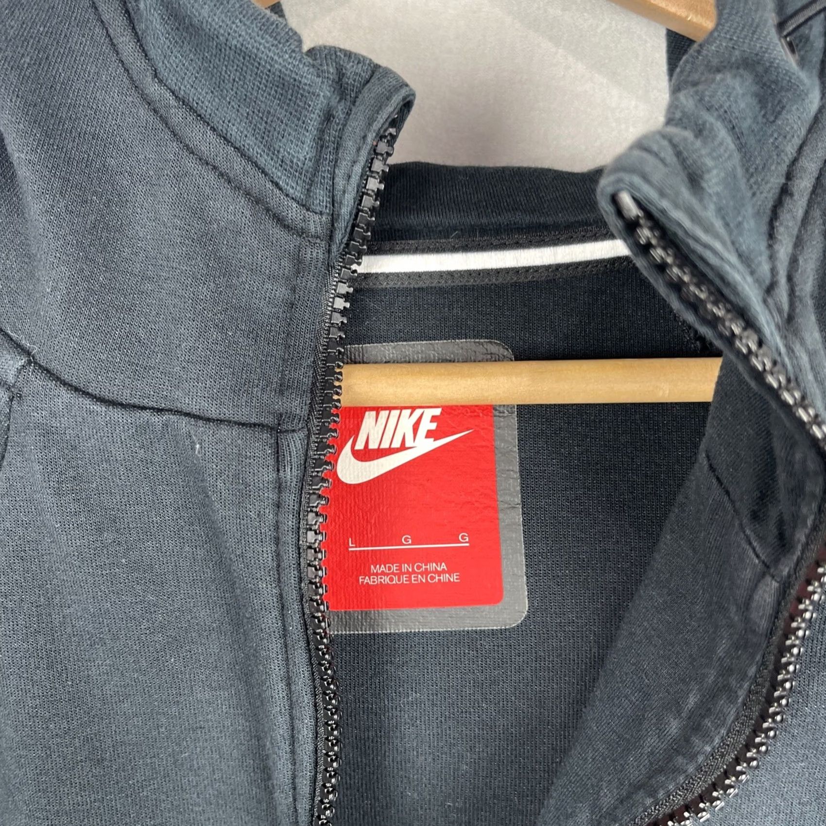 Nike Nike Hoodie Womens Large Black Full Zip Tech Fleece Sportswear Size L / US 10 / IT 46 - 5 Thumbnail