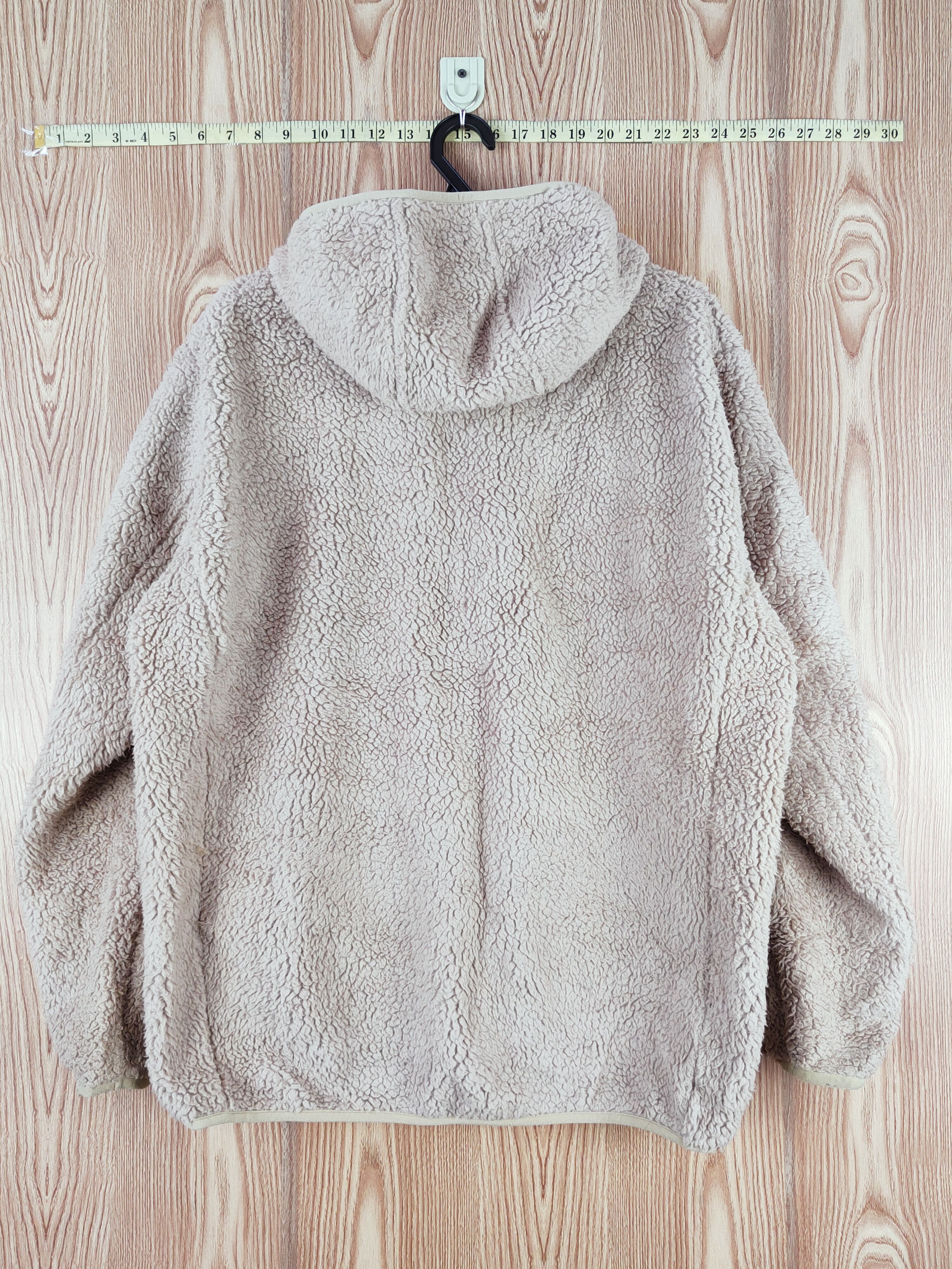 Japanese Brand Uniqlo Beige fleece Fur Knitwear Hoodie Sweaters #W725 Size US XL / EU 56 / 4 - 7 Thumbnail