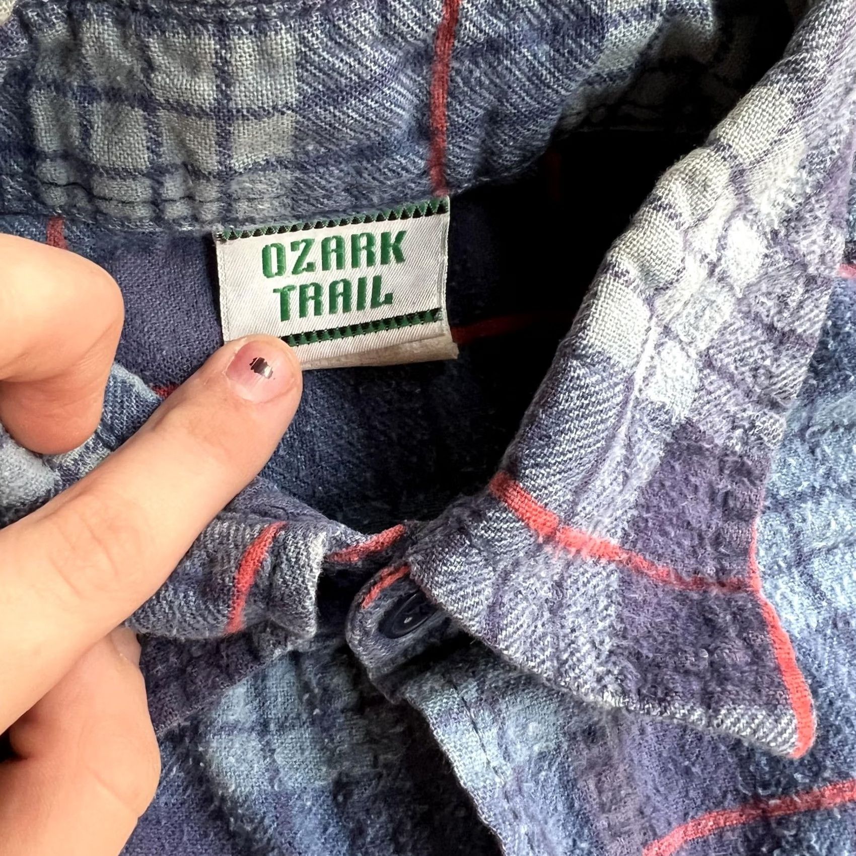 Vintage VINTAGE Ozark Trail Shirt Mens L Blue Plaid Flannel Long Sleeve Button-Up Size US L / EU 52-54 / 3 - 2 Thumbnail