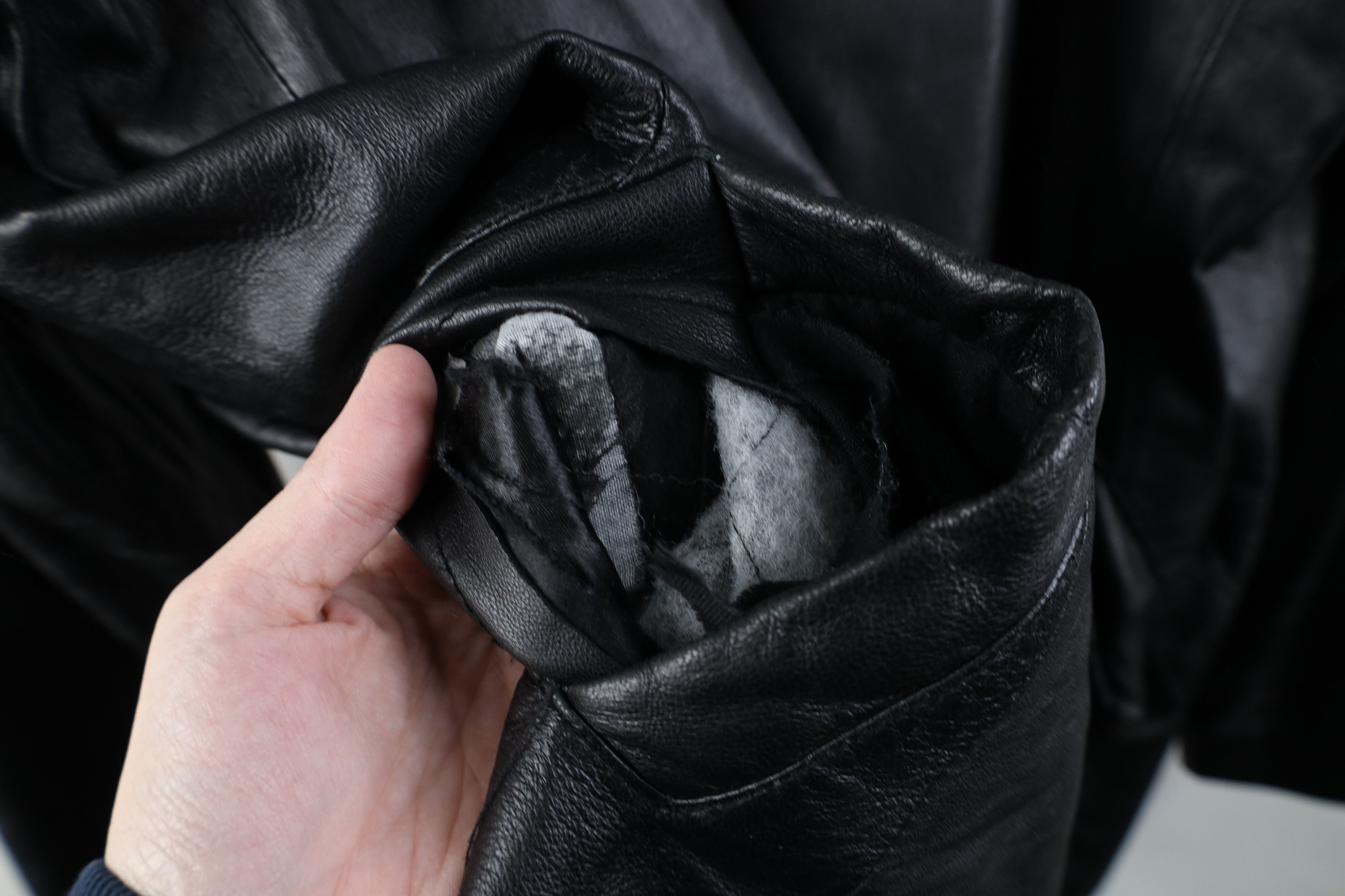 Vintage Vintage 90s Streetwear Soft Leather Full Zip Jacket Black Size US XL / EU 56 / 4 - 6 Thumbnail