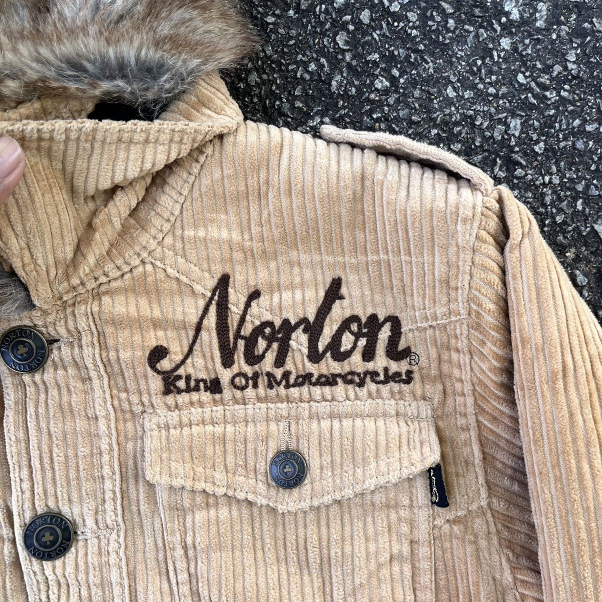 Norton Corduroy jacket Size US S / EU 44-46 / 1 - 2 Thumbnail