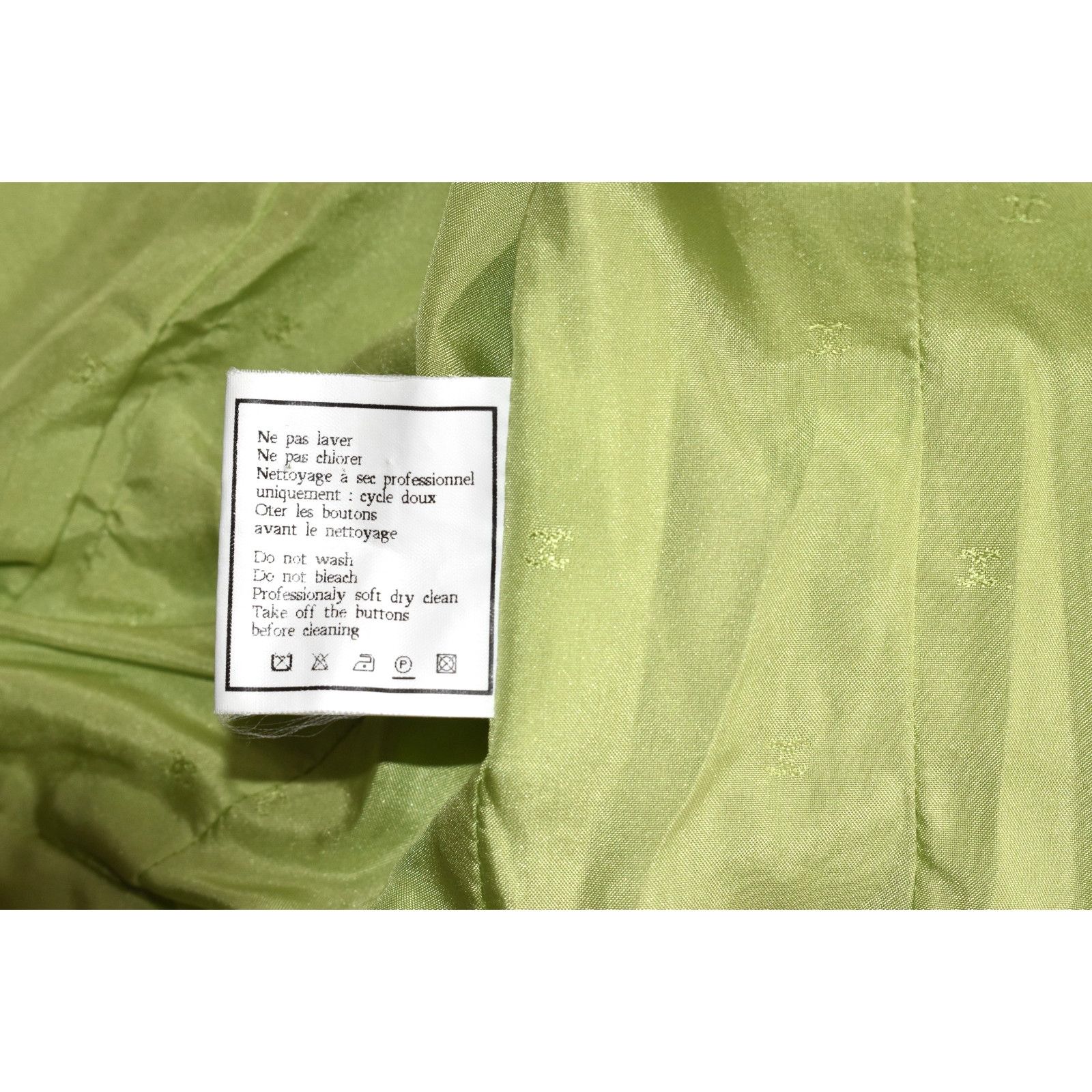 Chanel CHANEL BOUTIQUE 95C Green Tweed Mirror Buttons Jacket Sz 38 Size XS / US 0-2 / IT 36-38 - 10 Thumbnail