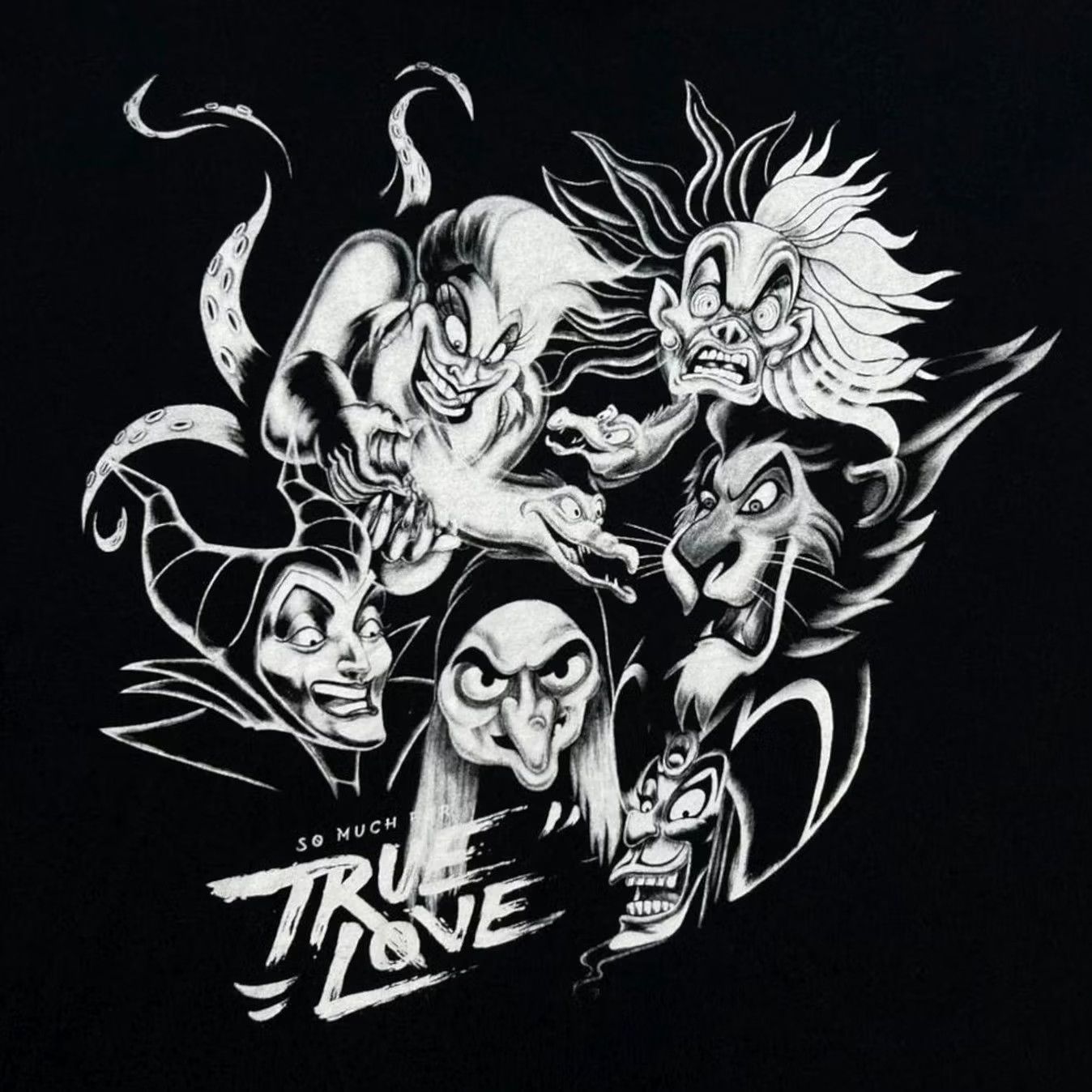 Disney FB Sister x Disney Villains "So Much For True Love" Graphic T-Shirt Large Mens Black Shirt Size US L / EU 52-54 / 3 - 3 Thumbnail