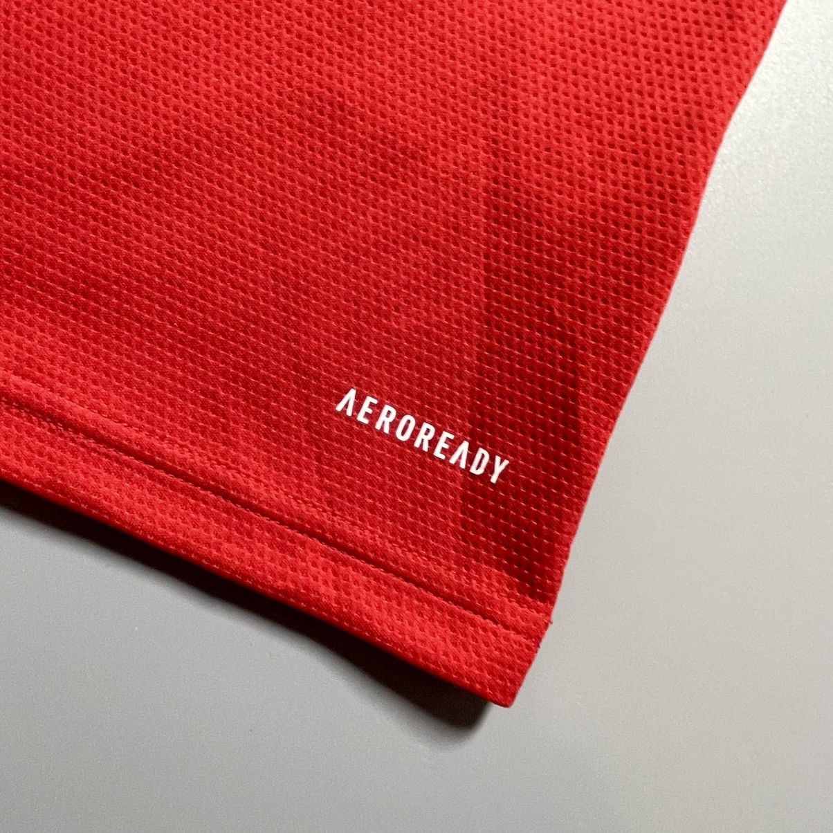 Adidas × Vintage MANCHESTER UNITED ADIDAS 2021/2022 SOCCER JERSEY #7 RONALDO Size US M / EU 48-50 / 2 - 9 Thumbnail