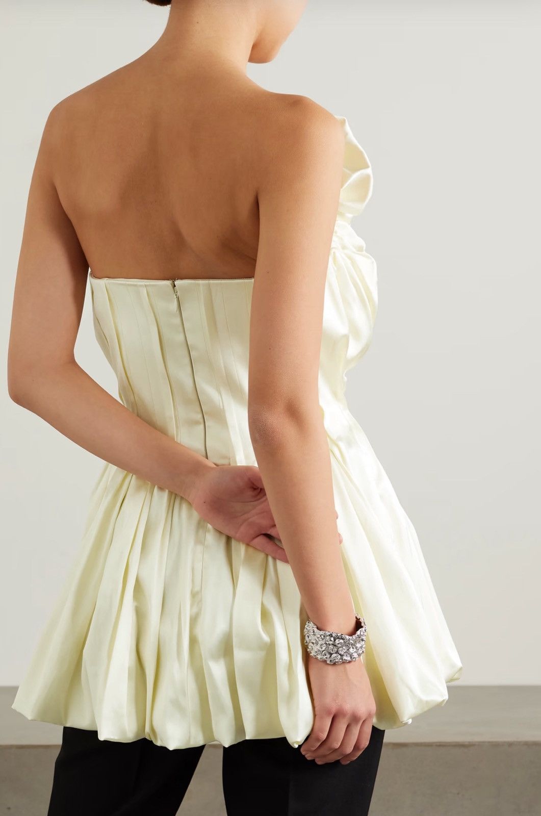 Other TOVE Raynara strapless gathered satin top size 36/us size 4 Size S / US 4 / IT 40 - 5 Thumbnail