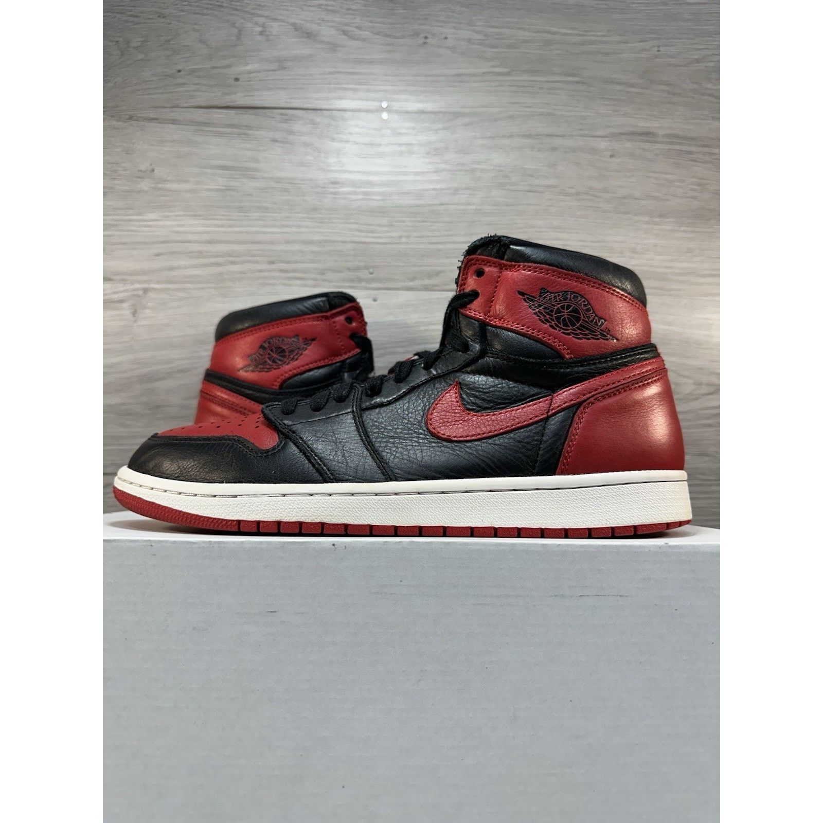 Jordan Brand Air Jordan 1 Retro OG NRG High Homage to Home - Size 10.5 Size US 10.5 / EU 43-44 - 1 Thumbnail
