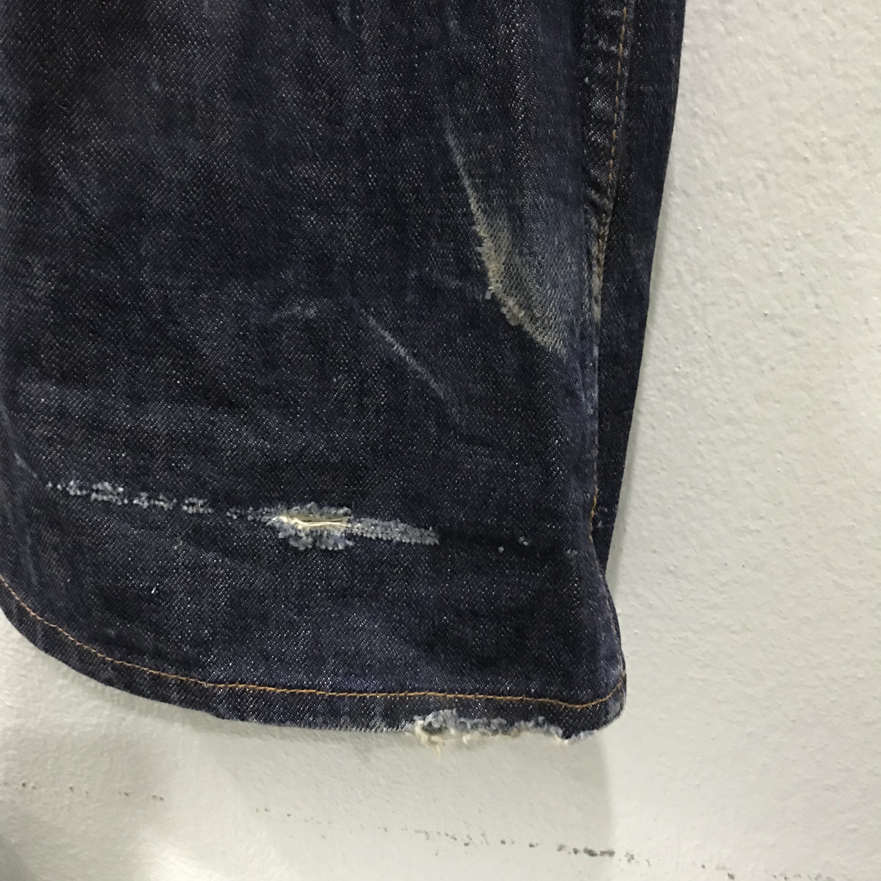Levi's Vintage 90s Levi’s 516 Denim Blue Dark Wash Bootcut Jeans Size US 34 / EU 50 - 9 Thumbnail