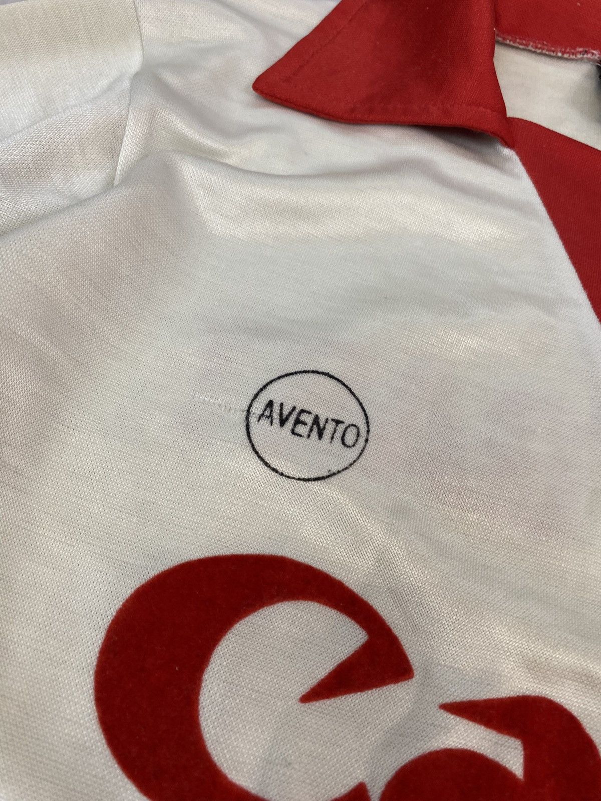 Canon VINTAGE VFB STUTTGART 1979/82 CANON FOOTBALL SHIRT LS Size US S / EU 44-46 / 1 - 9 Thumbnail