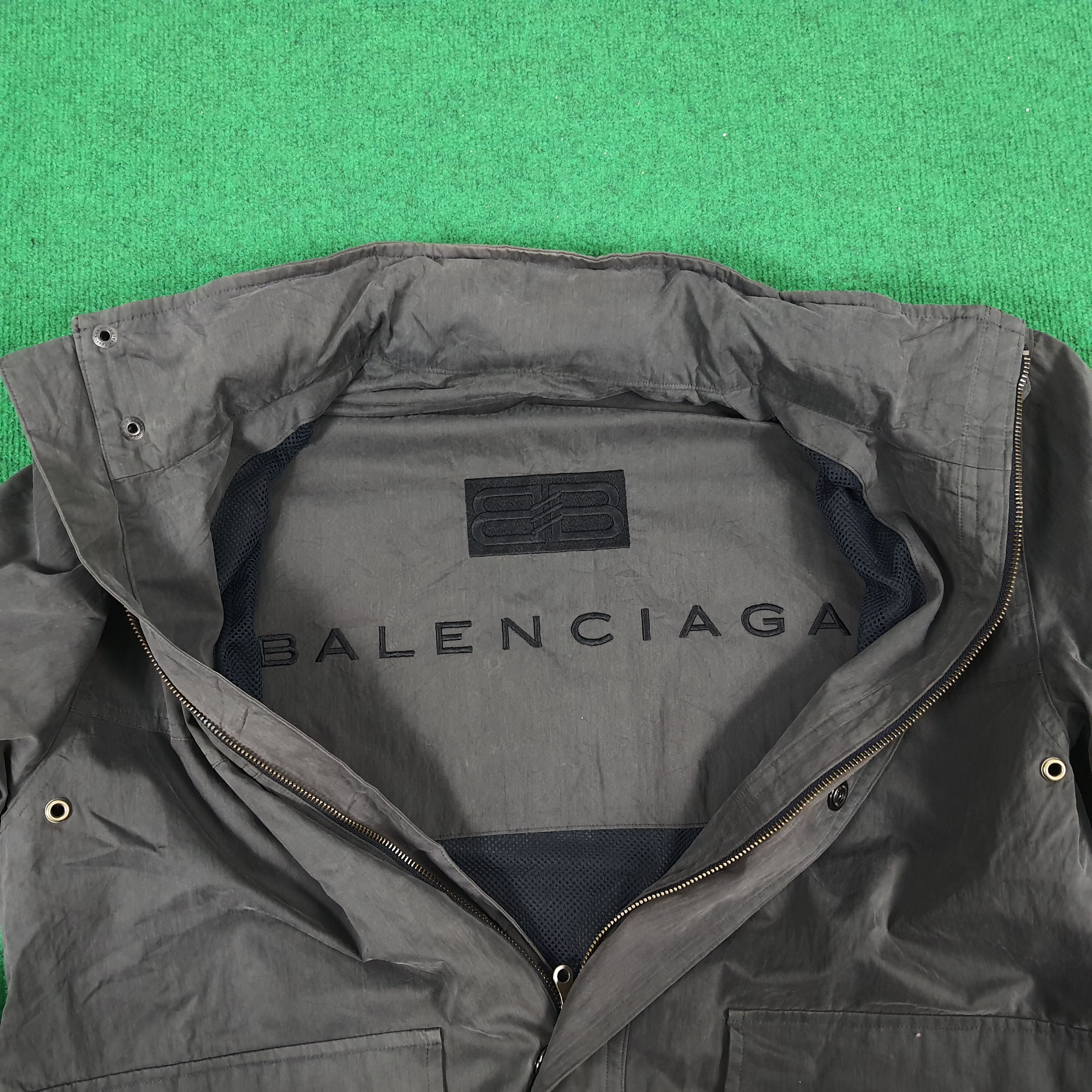 Balenciaga × Designer Vintage Balenciaga Paris Sports Jacket Size US L / EU 52-54 / 3 - 1 Thumbnail