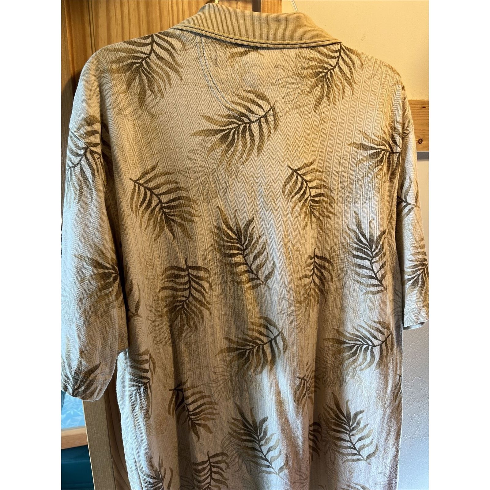 Arrow Arrow Vintage Polo Men's XL Beige Floral SS 1/4 Button Shirt Size US XL / EU 56 / 4 - 9 Thumbnail