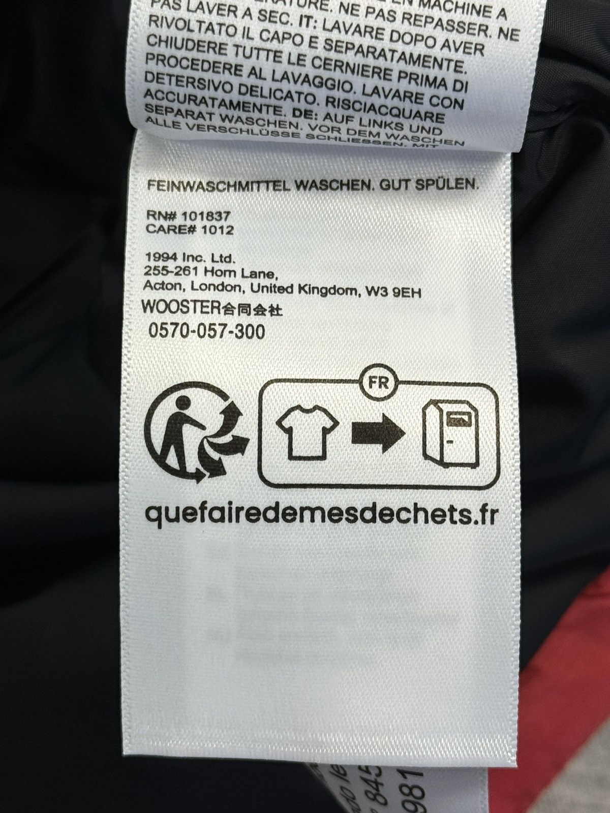 Supreme × The North Face ZIP SPLIT CAMO PUFFER JACKET Size US XL / EU 56 / 4 - 11 Thumbnail
