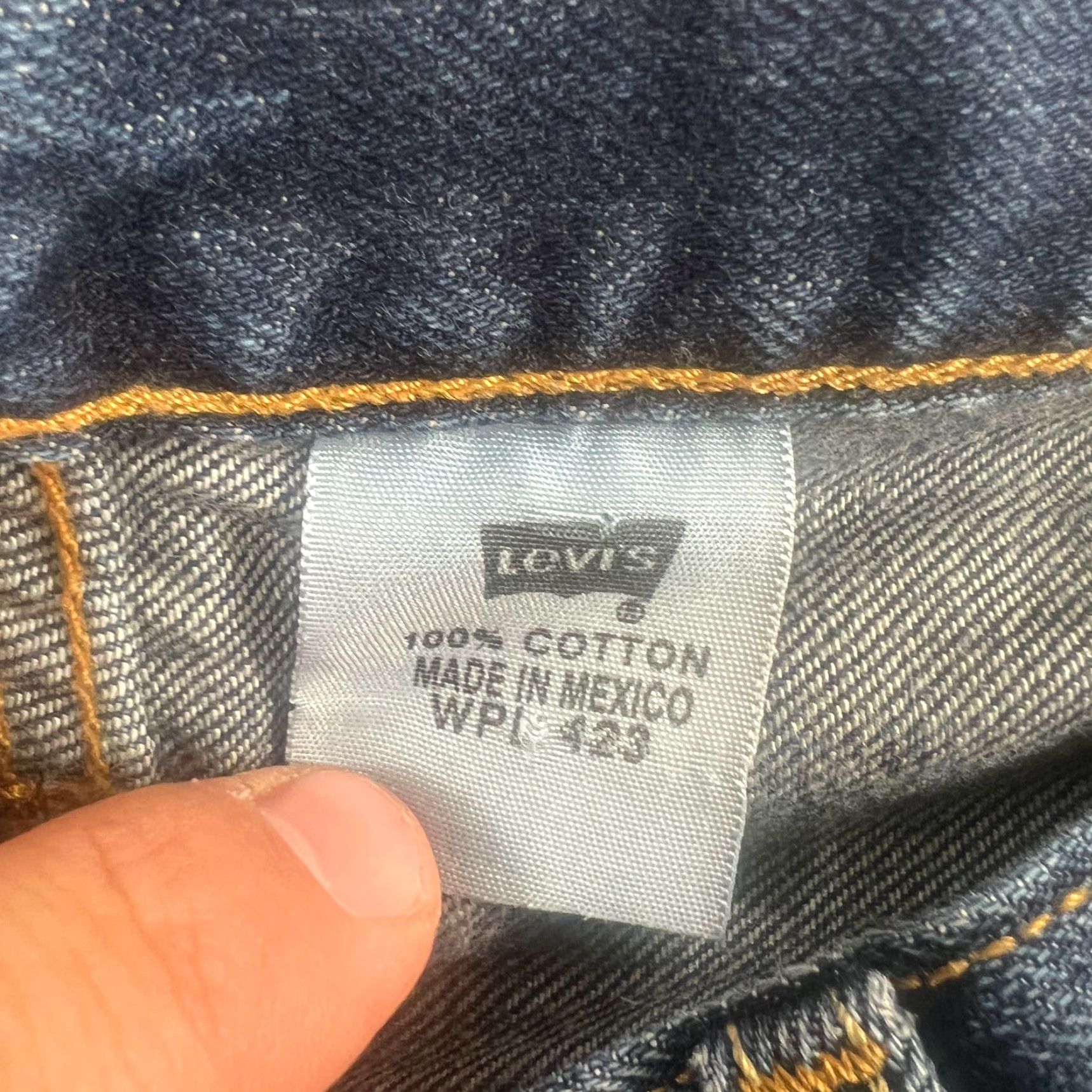 Levi's VINTAGE Levi's 501 Shorts Jeans Denim Blue Button Fly WPL-423 Women 28 Adult Female Streetwear 90s Convo Womens Size 28" / US 6 / IT 42 - 6 Thumbnail