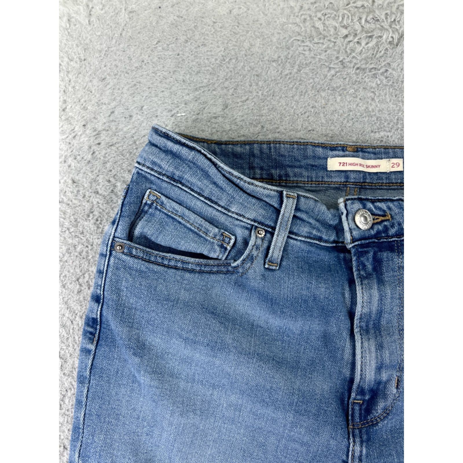Levi's Levis Womens Short Denim 29 Blue 5-Pocket Distressed Cut-Off High Rise 721 Jeans Mid Rise Size 29" - 4 Thumbnail