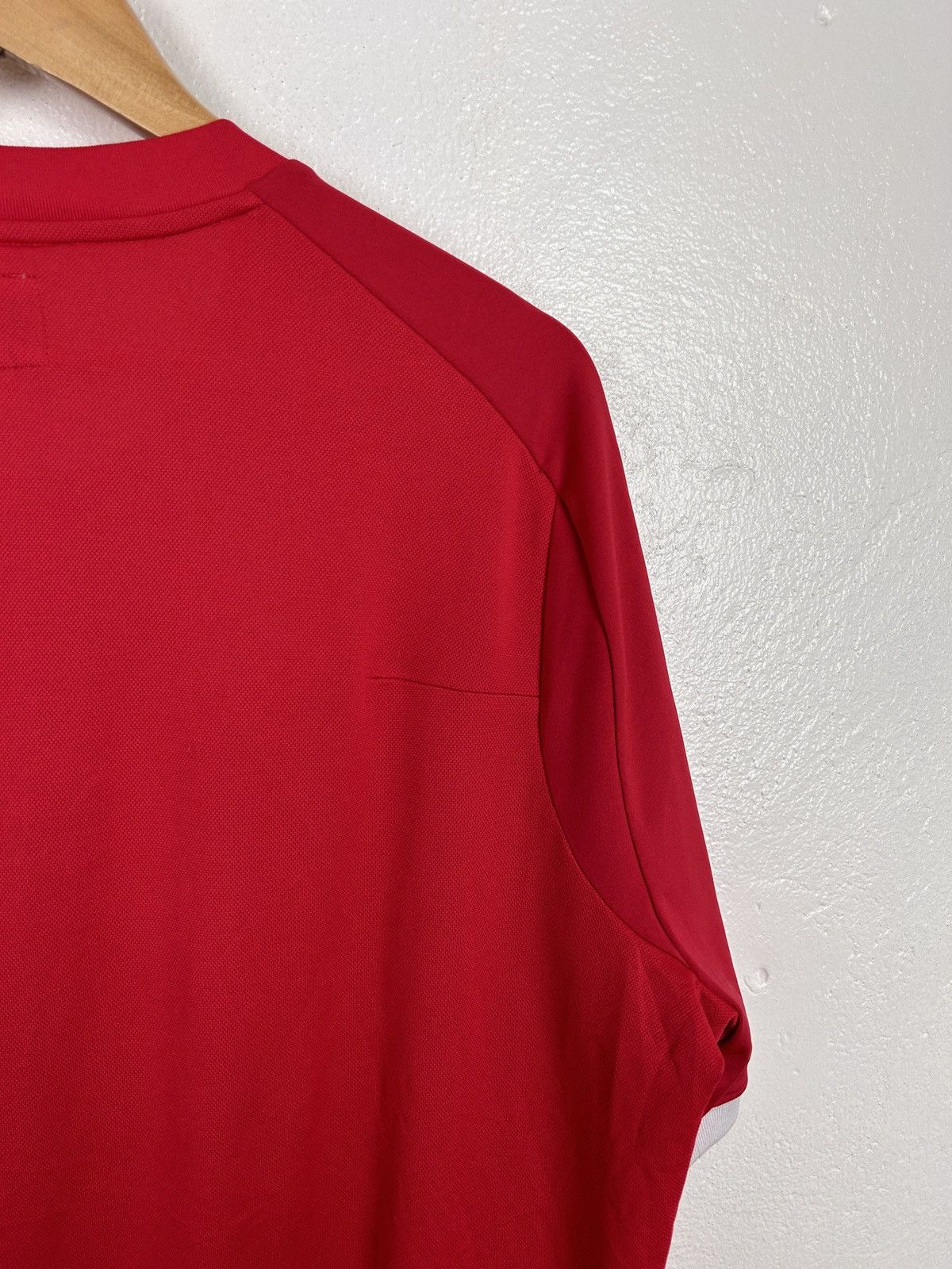 Umbro Umbro x England 2010 Away Kit Soccer Jersey In Red Size US L / EU 52-54 / 3 - 6 Thumbnail