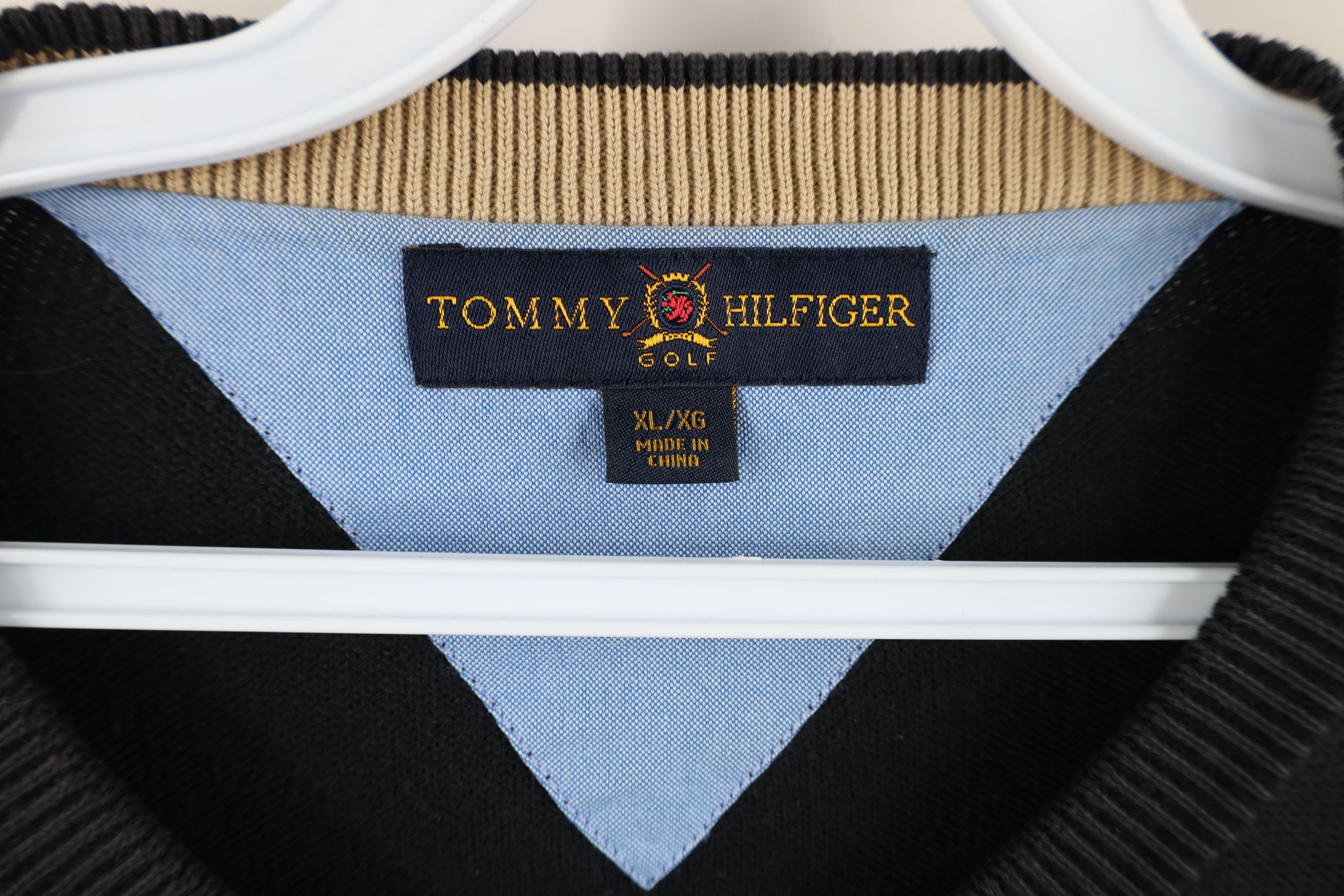 Tommy Hilfiger × Vintage Vintage 90s Tommy Hilfiger Golf Knit Crewneck Sweater Black Size US XL / EU 56 / 4 - 8 Thumbnail