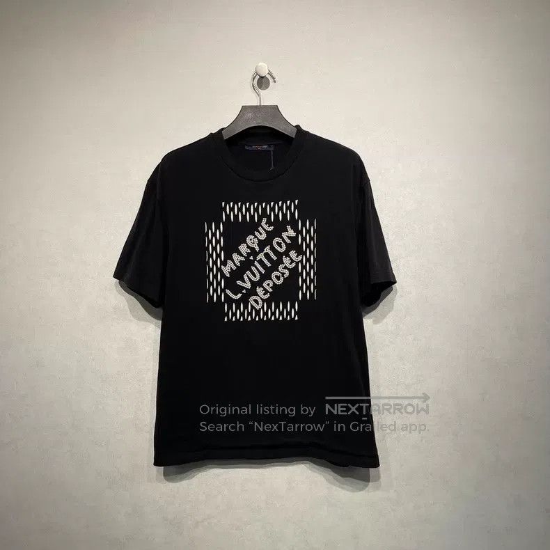 Louis Vuitton Louis Vuitton Pearl embroidered logo monogram short sleeve Size US XXL / EU 58 / 5 - 1 Thumbnail