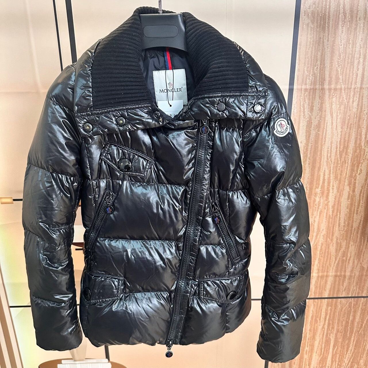 Moncler Moncler Down Black Down Jacket XS Women Size XS / US 0-2 / IT 36-38 - 1 Thumbnail