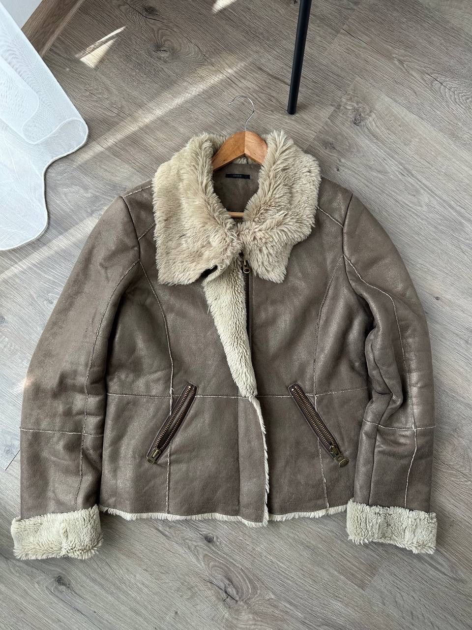 Japanese Brand × Vintage Vintage Japanese Avantgarde Faux Beige B.3 Style Jacket Y2K Size S / US 4 / IT 40 - 3 Thumbnail