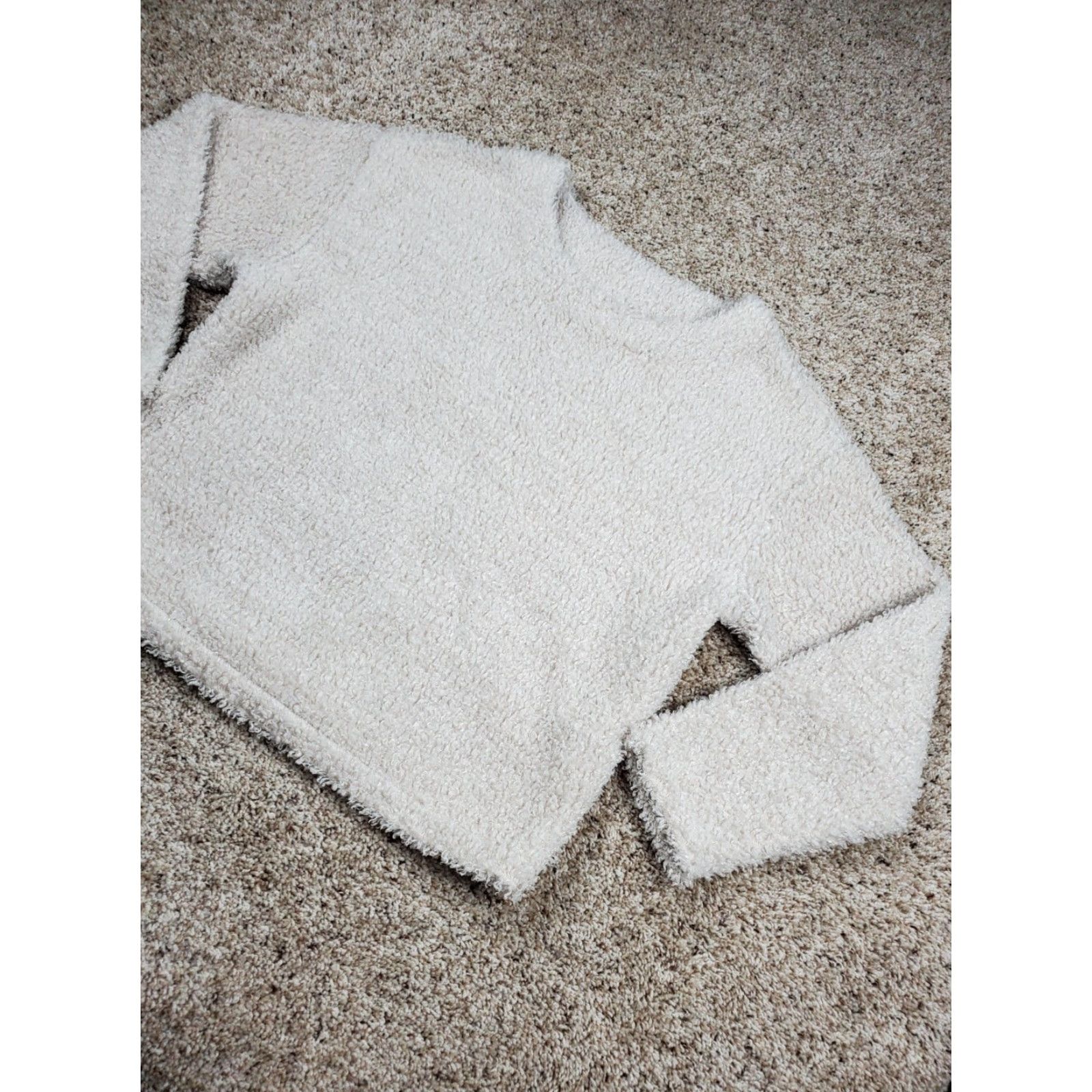 Uniqlo Uniqlo Wool Fleece Pullover Sweater XS Womens Ivory Long Sleeve Crew Neck Size XS / US 0-2 / IT 36-38 - 2 Thumbnail