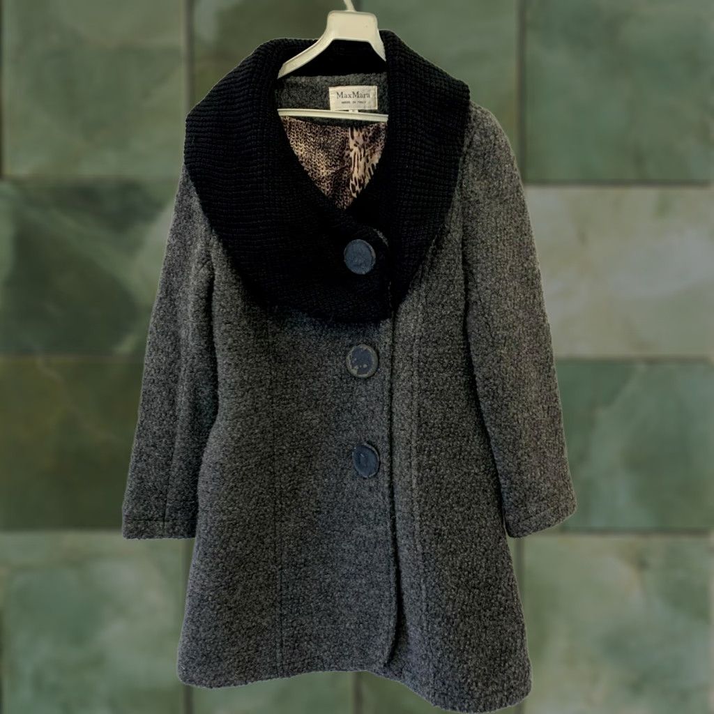 Max Mara VINTAGE Max Mara Coat Women XL Gray Oversized Collar Front Button Wool Coat Desginer#155 Size XL / US 12-14 / IT 48-50 - 1 Thumbnail