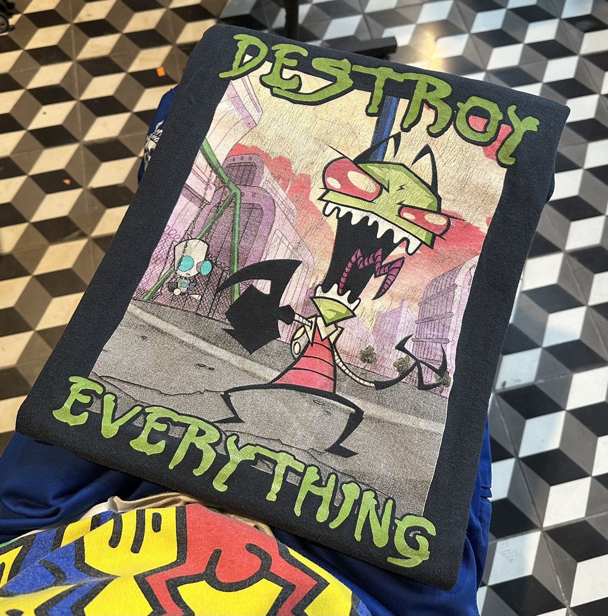 image of Vintage Y2K Invader Zim in Black, Men's (Size Large)