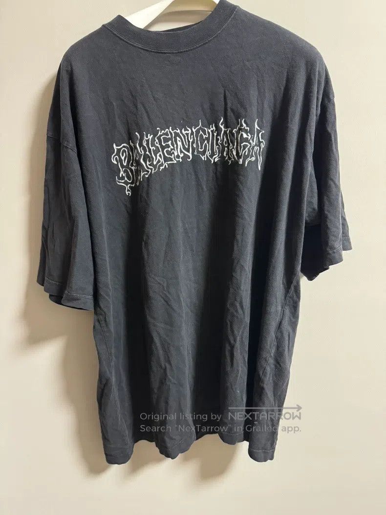 Balenciaga Balenciaga Dragon Year Limited Flame Letter Printed Short Size US M / EU 48-50 / 2 - 1 Thumbnail