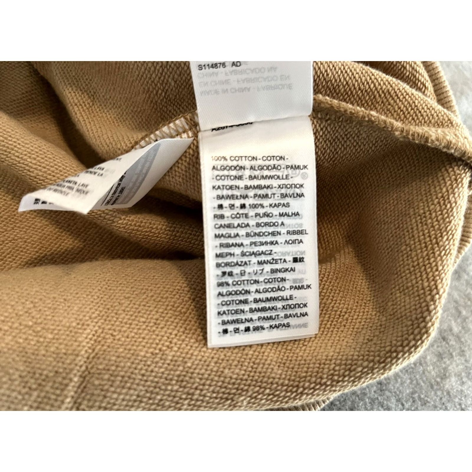 Levi's VINTAGE Levi's Red Graphic Crewneck Oversized Pullover Sweater Beige Womens M NWT Size M / US 6-8 / IT 42-44 - 7 Thumbnail