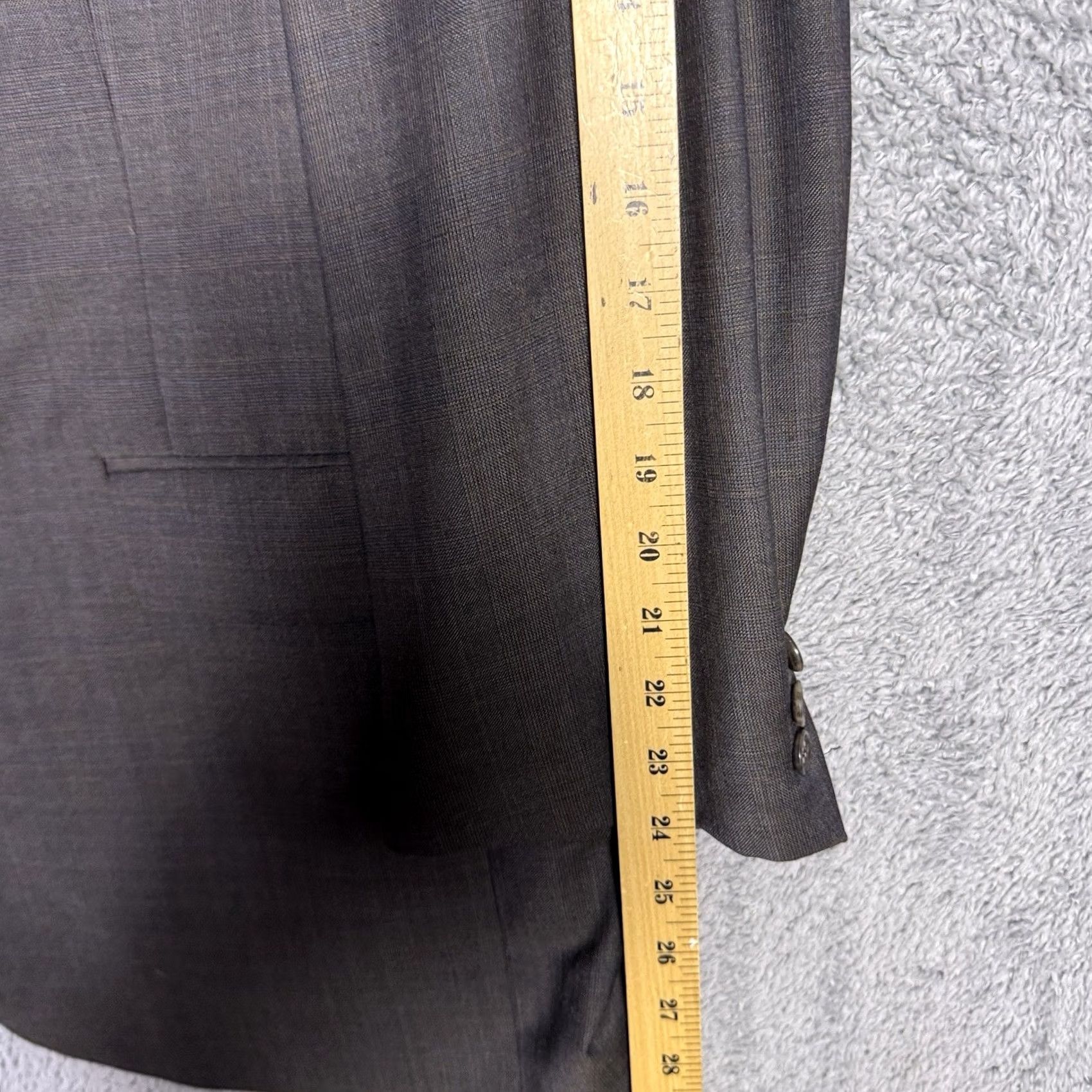 Hart Schaffner Marx Hart Schaffner Marx Gold Trumpeter Suit Mens 46R 42x32 Wool 2 Piece Set Cuffed Size 46R - 7 Thumbnail