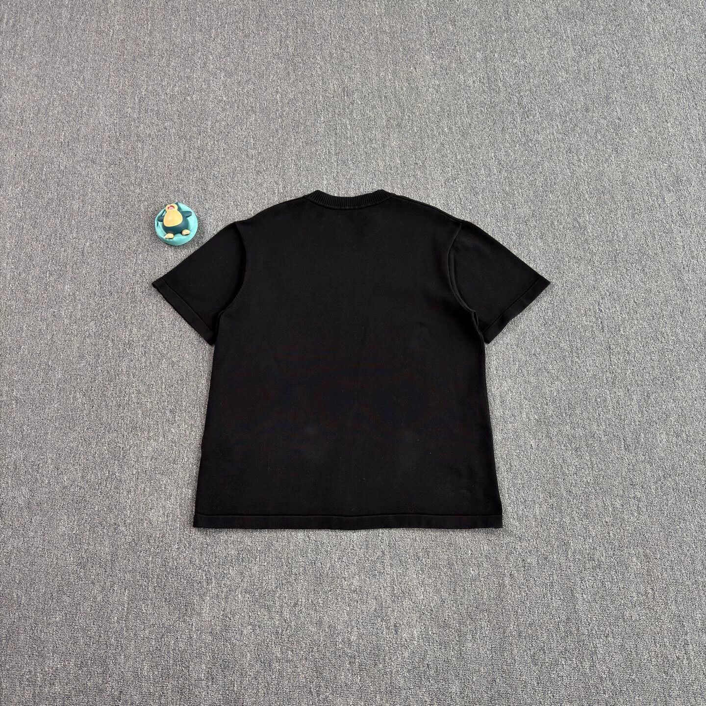 Louis Vuitton LV Embroidered Logo Black Short-Sleeve L 99 New Size US L / EU 52-54 / 3 - 2 Thumbnail