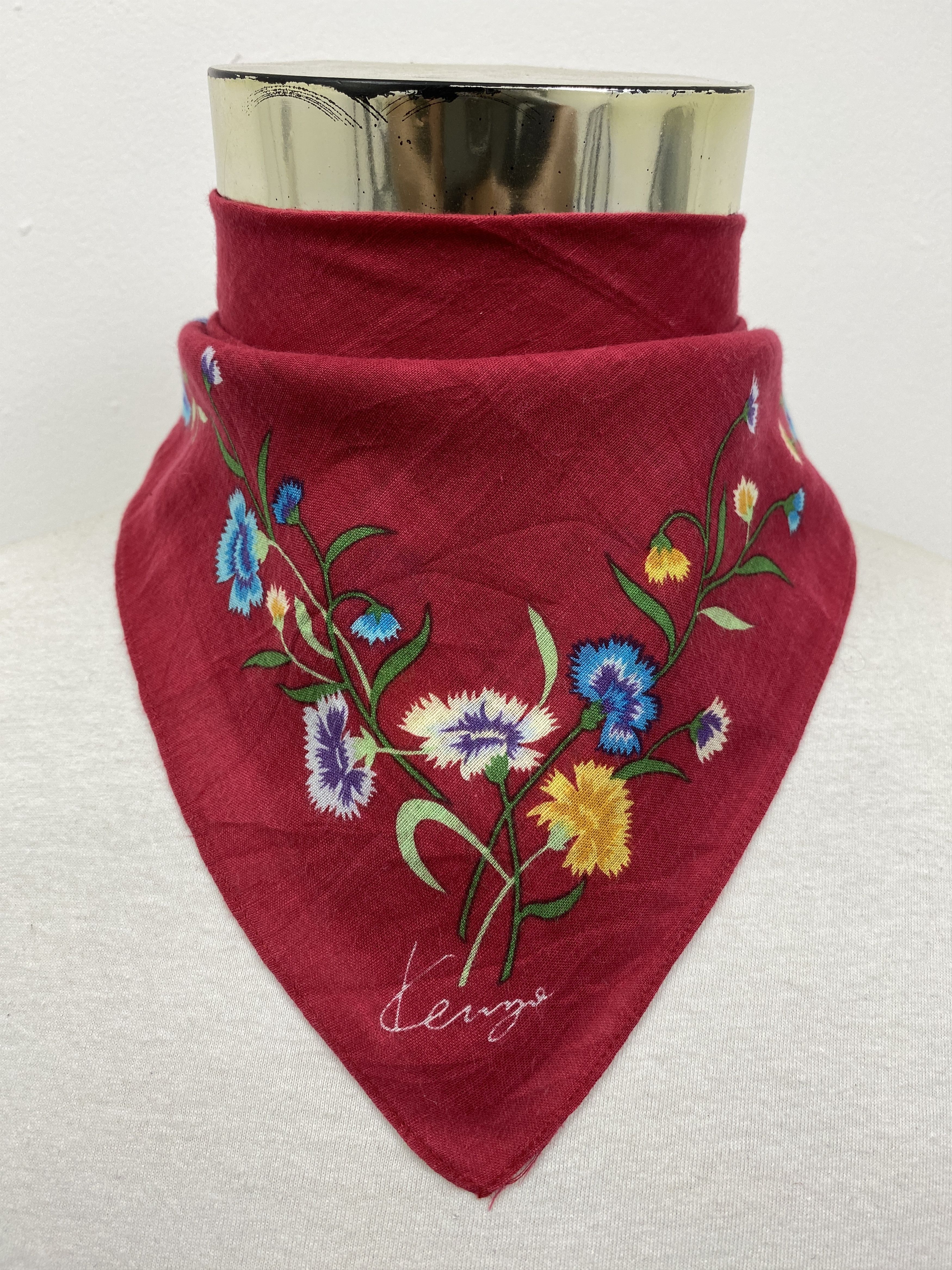 Kenzo Kenzo Handkerchief / neckerkerchief / Bandana HKC0599 Size ONE SIZE - 1 Thumbnail