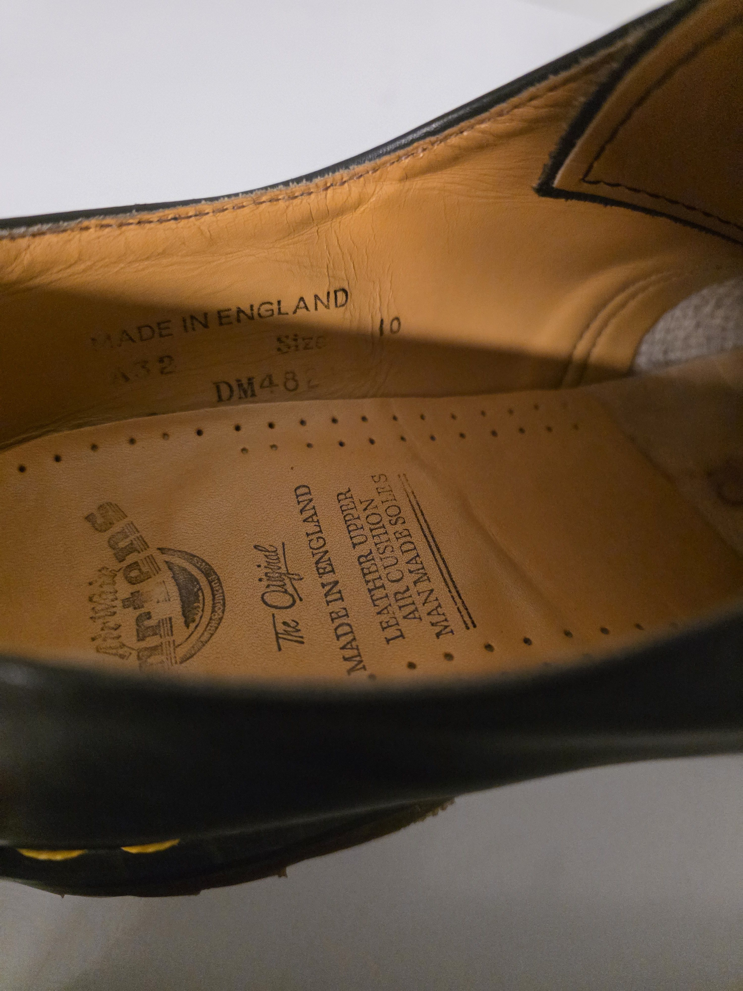 Dr. Martens Dr Martens Derbies Size US 10 / EU 43 - 2 Thumbnail
