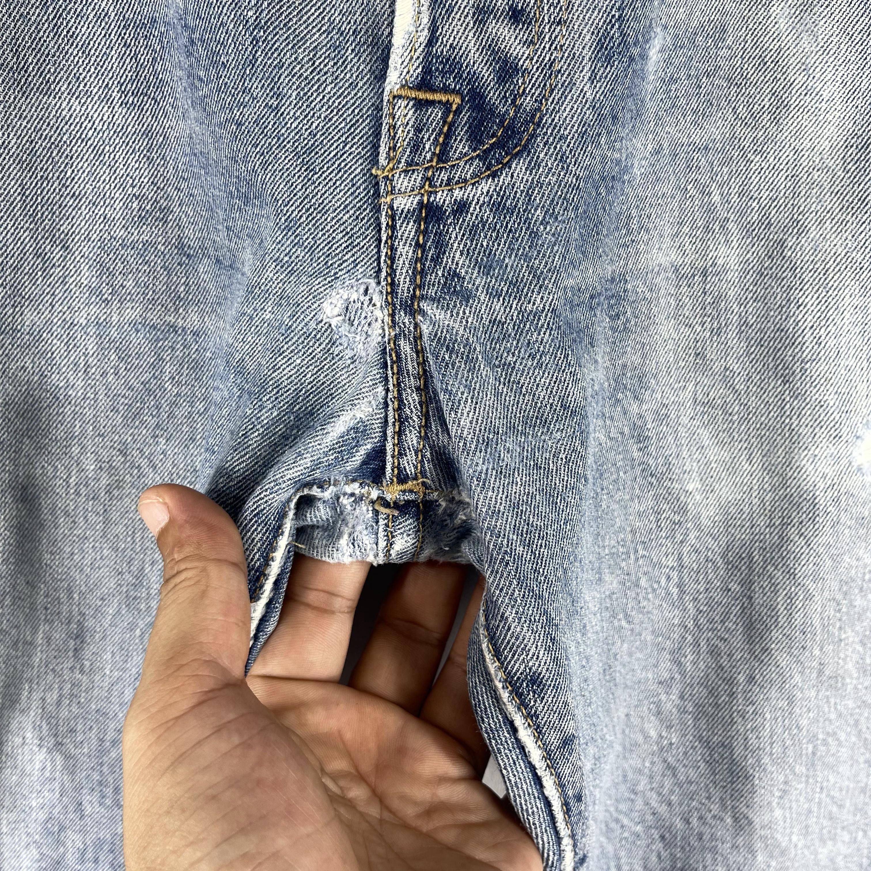 Levi's Vintage Clothing × Vintage W33 L28 Vintage Levis 501 Distressed Reinforced Jeans Size US 33 - 4 Thumbnail