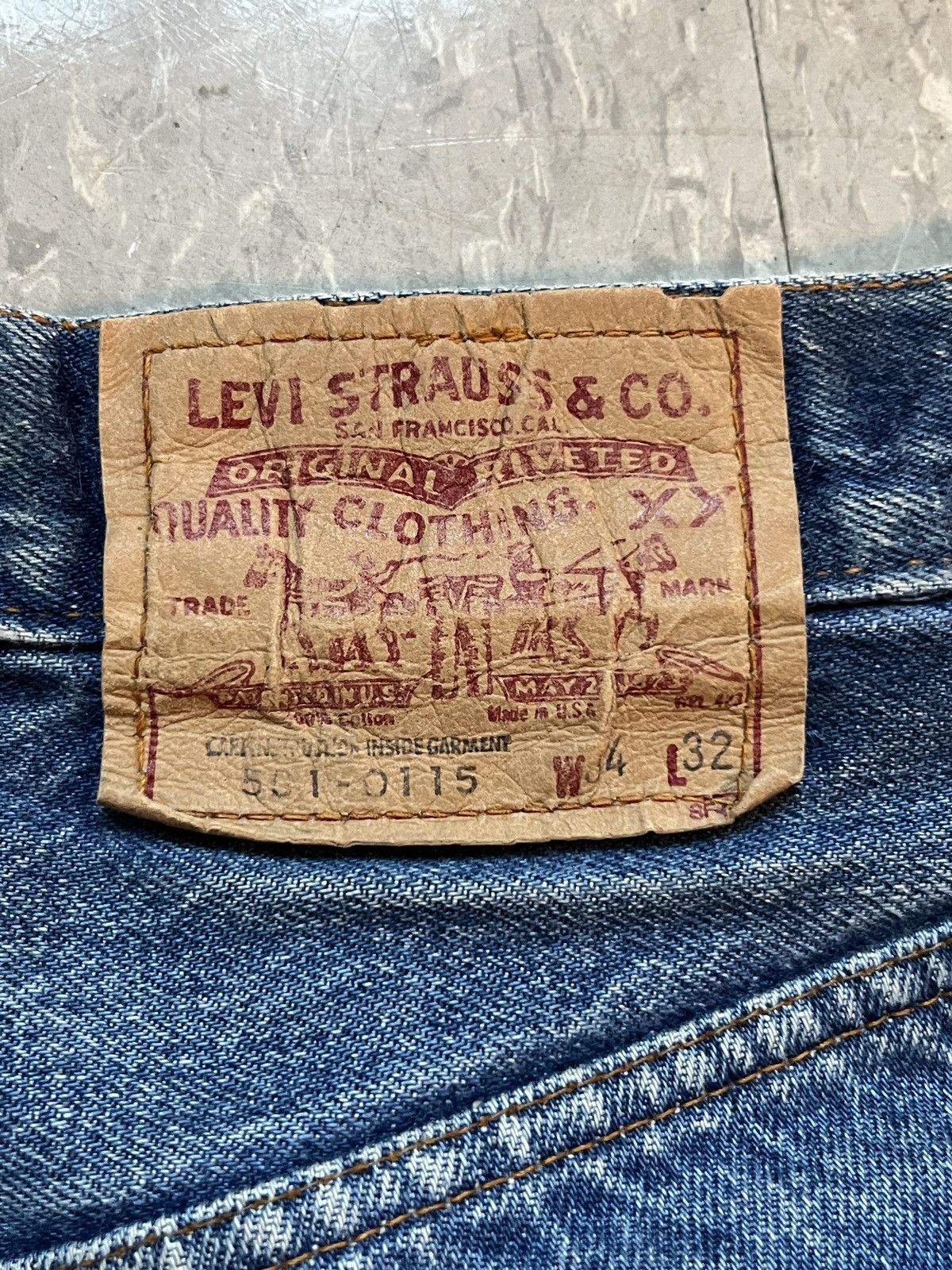 Levi's × Vintage Late 90s Levi’s 501s Size US 32 / EU 48 - 4 Thumbnail